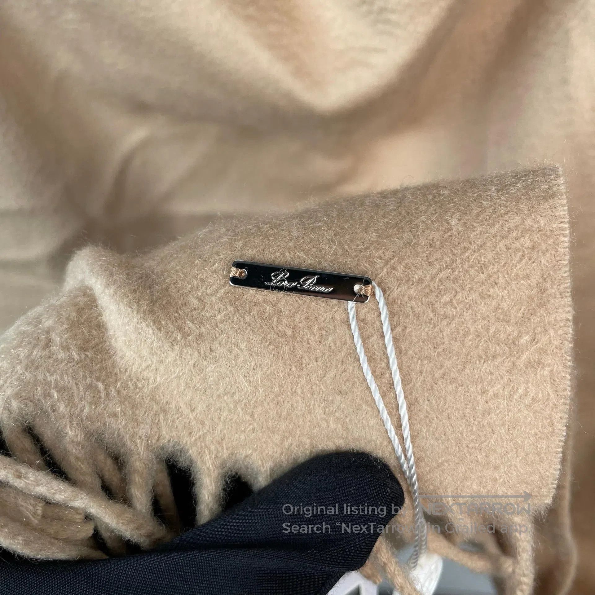 Loro Piana LORO PIANA Khaki fringed badge pattern mulberry silk cashm Size ONE SIZE - 4 Thumbnail