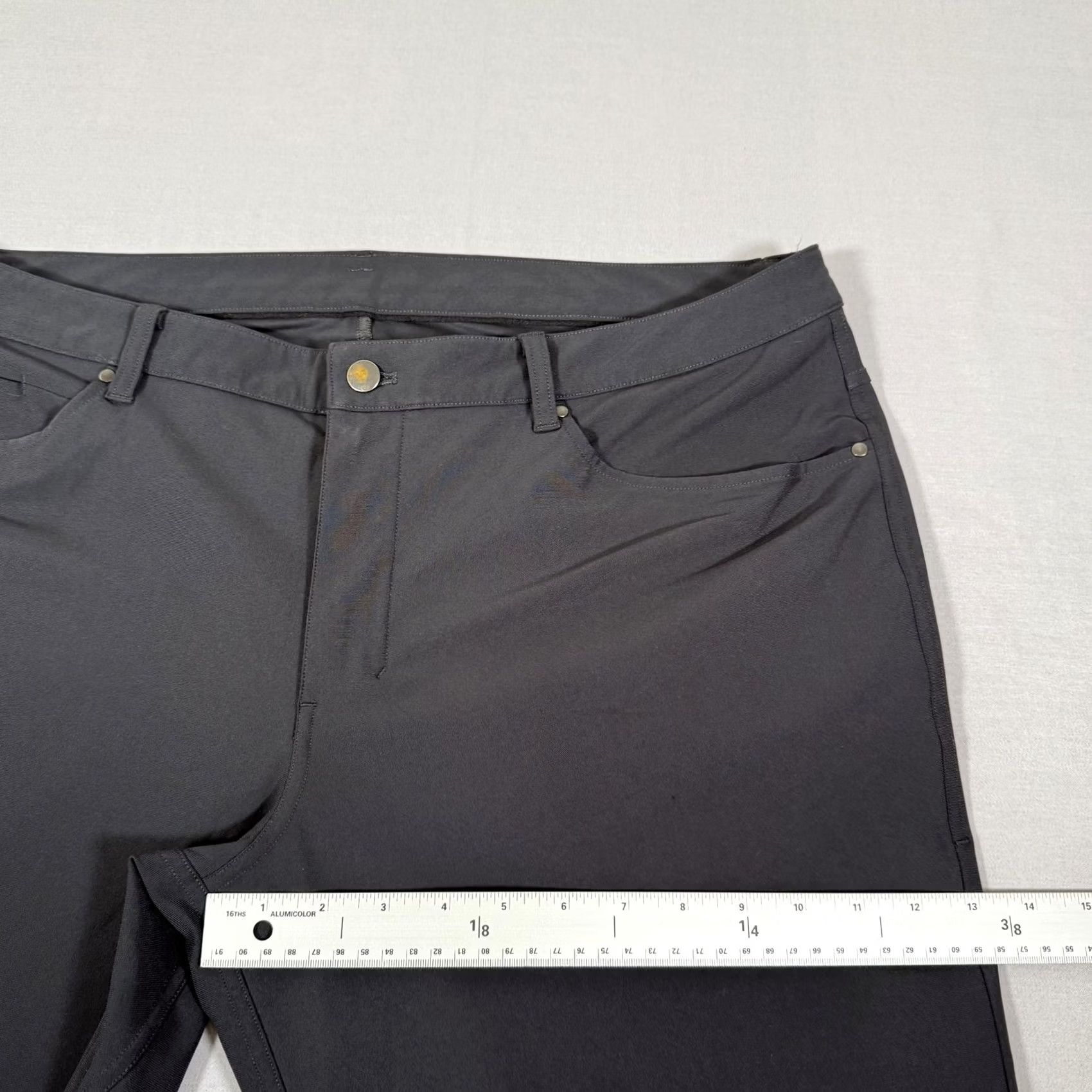 Lululemon Lululemon Pants Mens 38x32 Gray Slim Straight Fit Stretch Chino | Regular Waist? 5-Pocket | Flat Front | Logo Details | Casual Wear Size US 38 / EU 54 - 7 Thumbnail