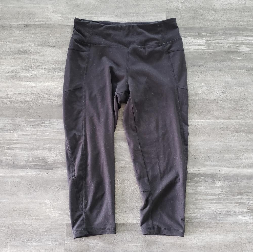 Wacko Maria Black High Waisted Marika Fitted Athletic Capri Size 28" / US 6 / IT 42 - 1 Thumbnail