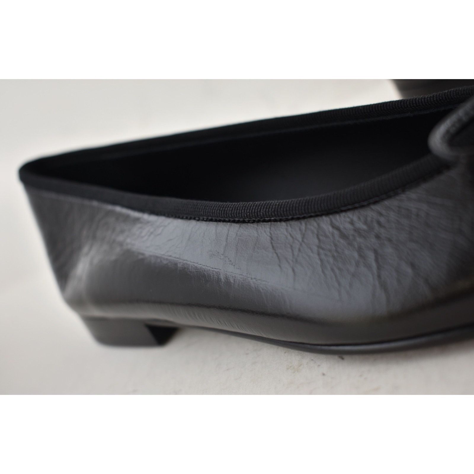 Chanel Chanel 26S Black White Lambskin CC Bow Ballet Flat 40 Size US 10 / IT 40 - 8 Thumbnail