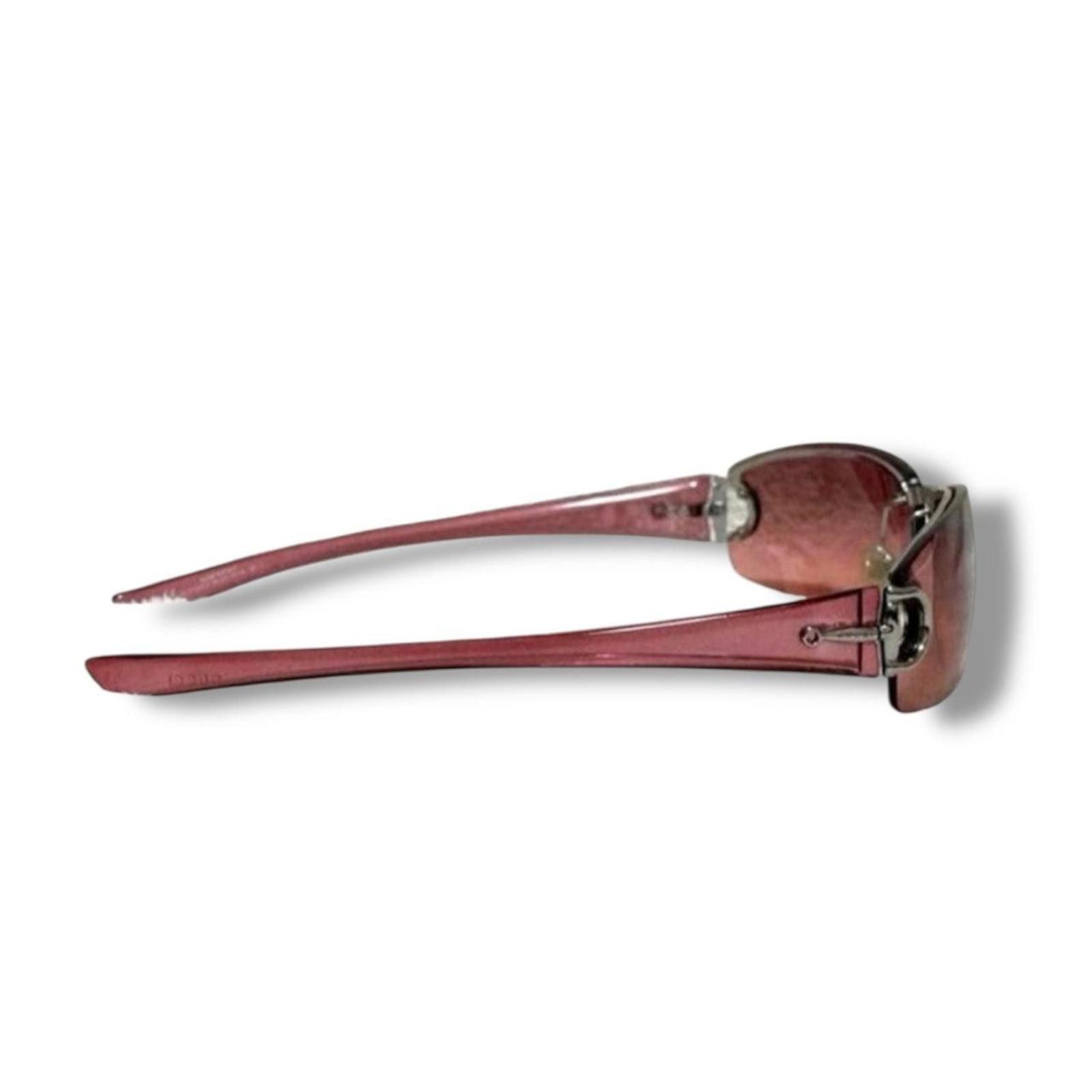 Gucci Gucci authentic pink rimless vintage sunglasses Size ONE SIZE - 4 Thumbnail