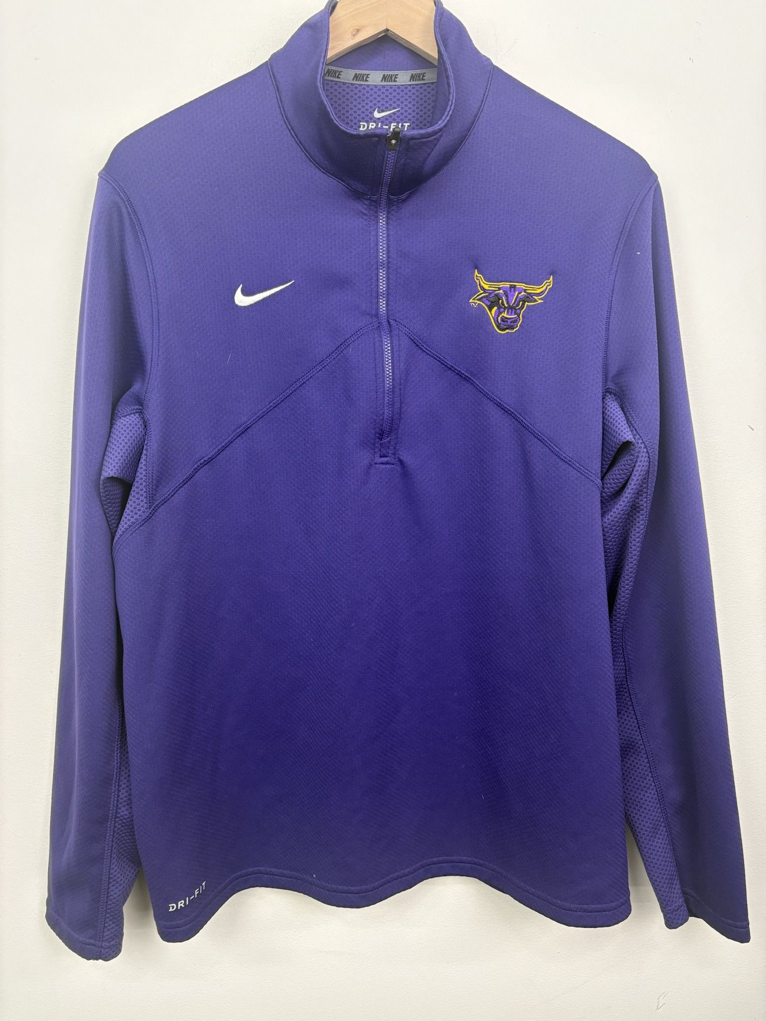 Vintage Vintage Y2K Nike Quarter Zip Minnesota Mavericks Collared Fleece Size L Size US L / EU 52-54 / 3 - 1 Thumbnail