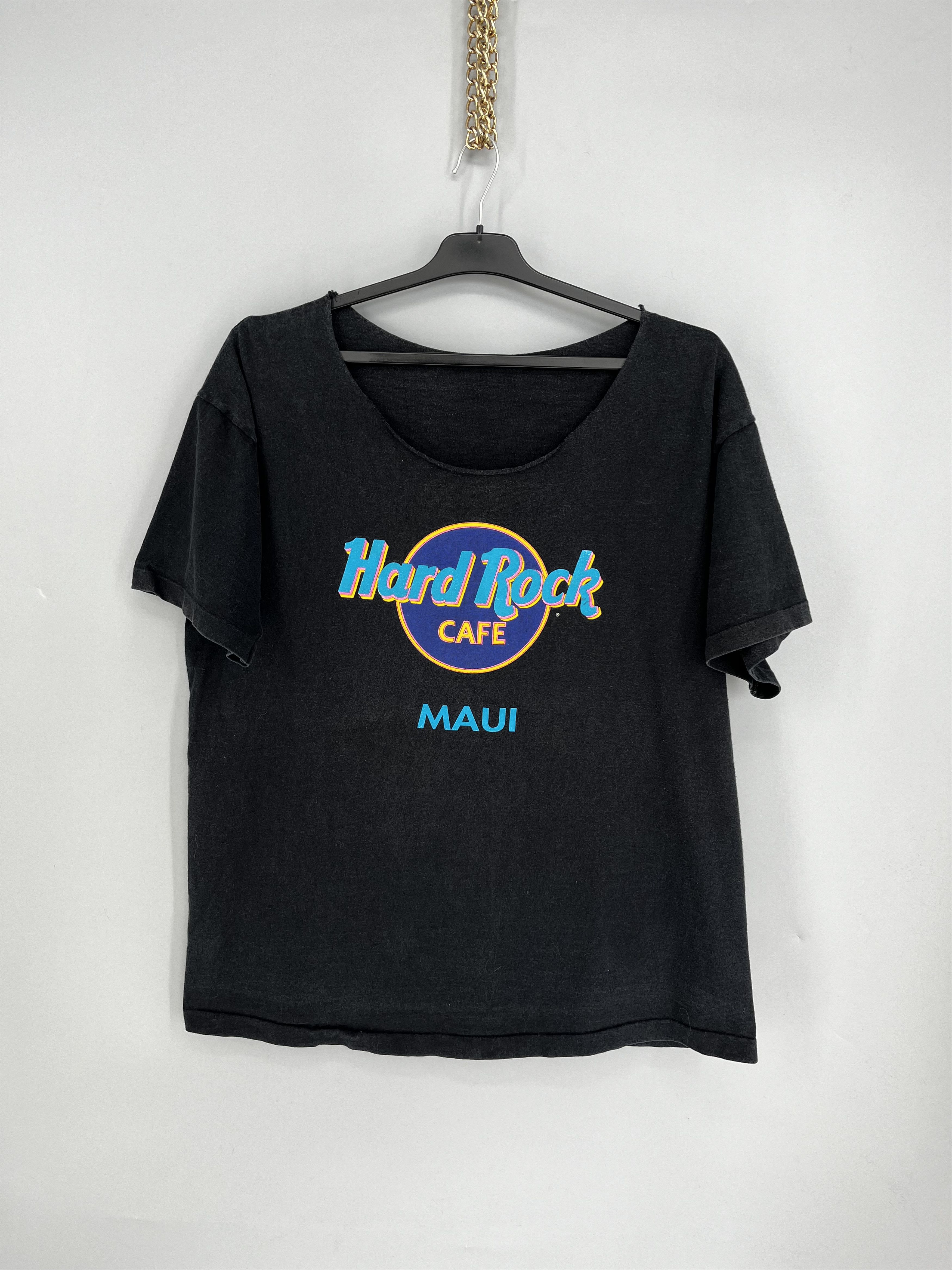 Hard Rock Cafe Vintage Y2K Hard Rock Cafe Maui Made in USA tee Size US L / EU 52-54 / 3 - 1 Thumbnail