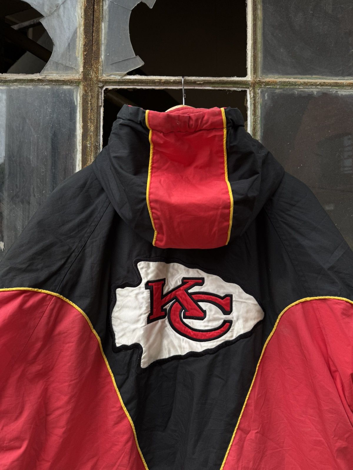 Pro Player Vintage Pro Player Jacket Kc Chiefs nfl usa streetwear 90’ Size US L / EU 52-54 / 3 - 9 Thumbnail
