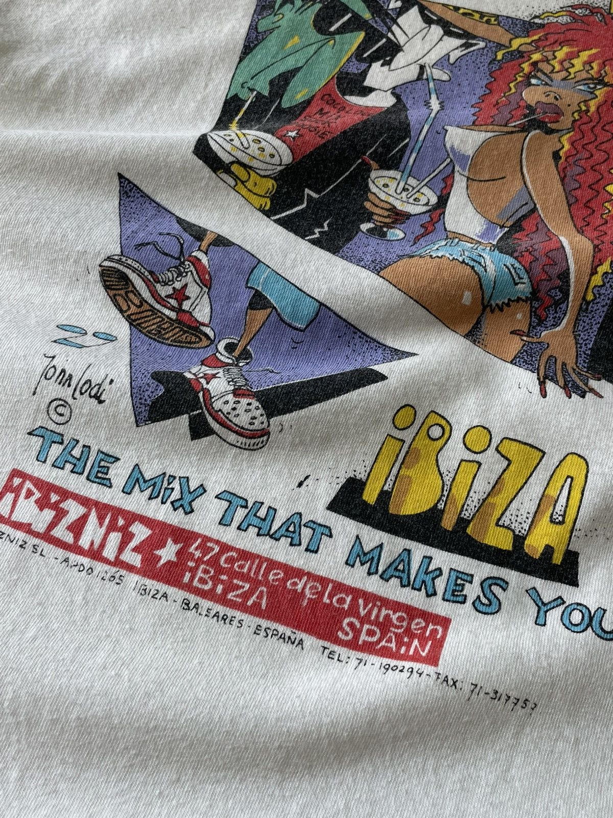 Vintage Vintage 1990's Coco Loco Ibiza T-Shirt John Lodi Art Size US XL / EU 56 / 4 - 4 Thumbnail