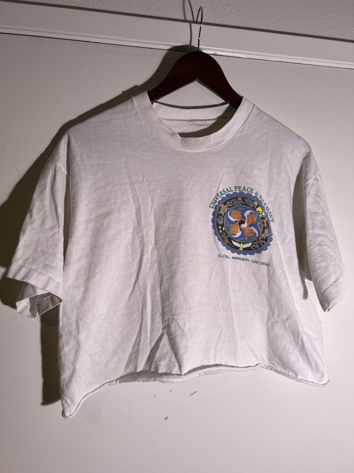 Vintage 90’s VTG Vintage Universal Peace & Harmony San Diego T Shirt Size US L / EU 52-54 / 3 - 2 Thumbnail