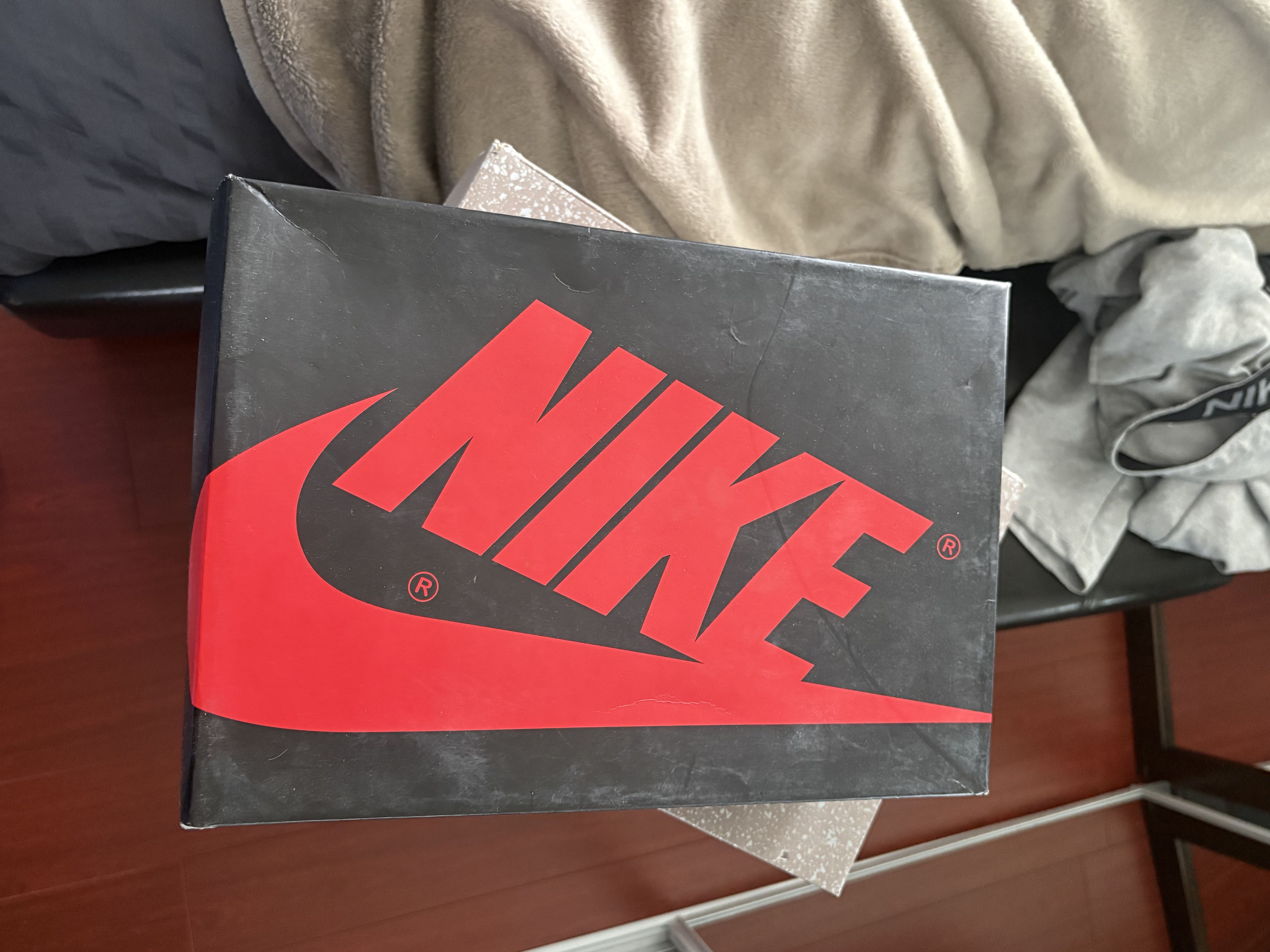Jordan Brand OG Shattered Backboard 2015 Size US 12 / EU 45 - 10 Thumbnail