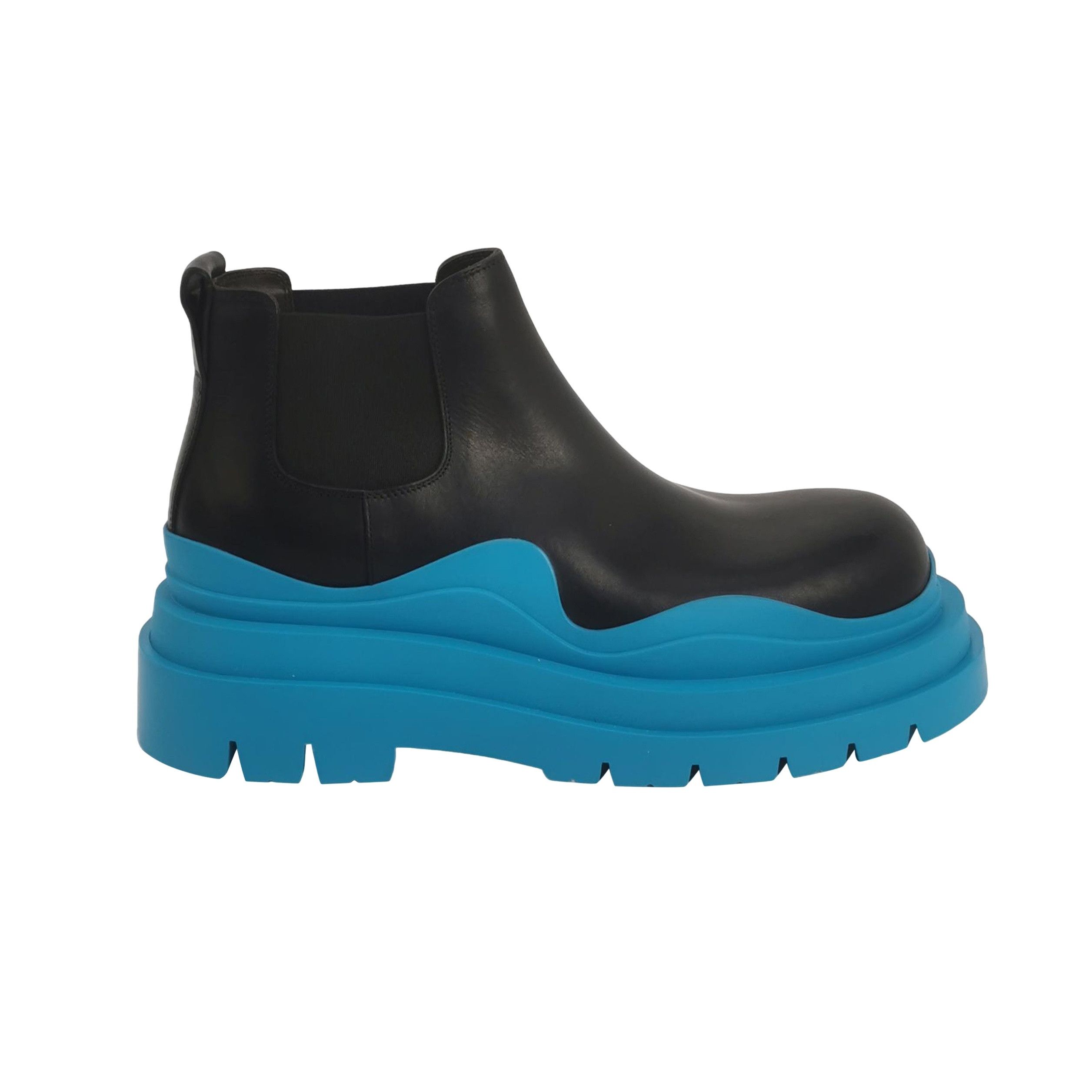 Bottega Veneta Bottega Veneta Blue Tire Lug Sole Chelsea Boots 41 Size US 8 / EU 41 - 1 Thumbnail