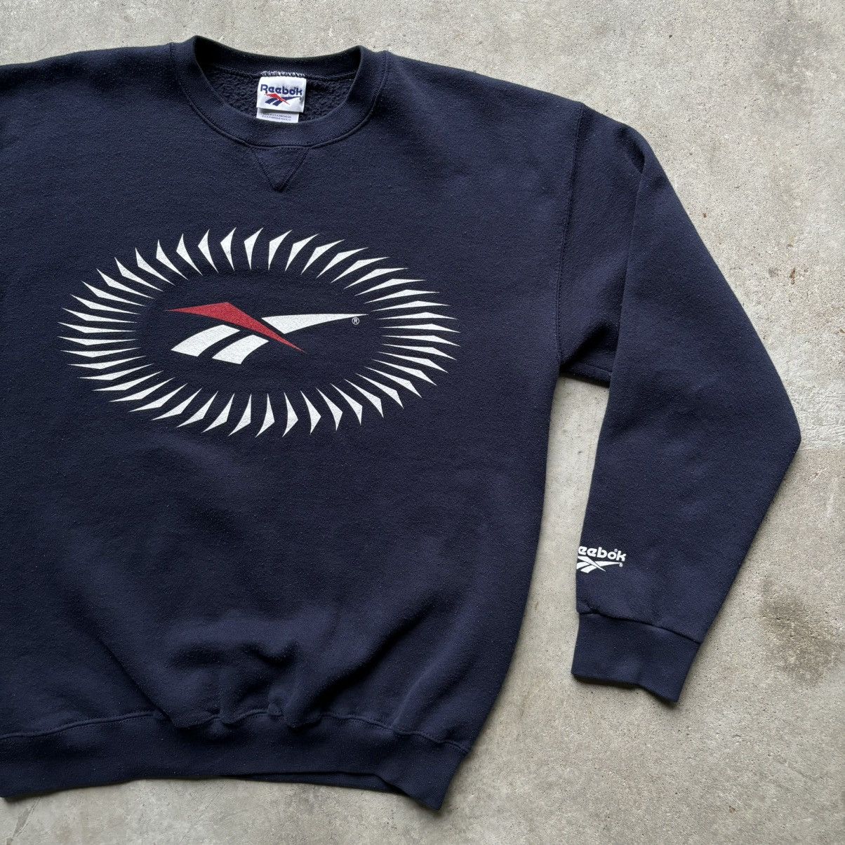 Japanese Brand × Reebok × Vintage vintage 90s REEBOK Logo Spellout sweatshirt Size US L / EU 52-54 / 3 - 5 Thumbnail