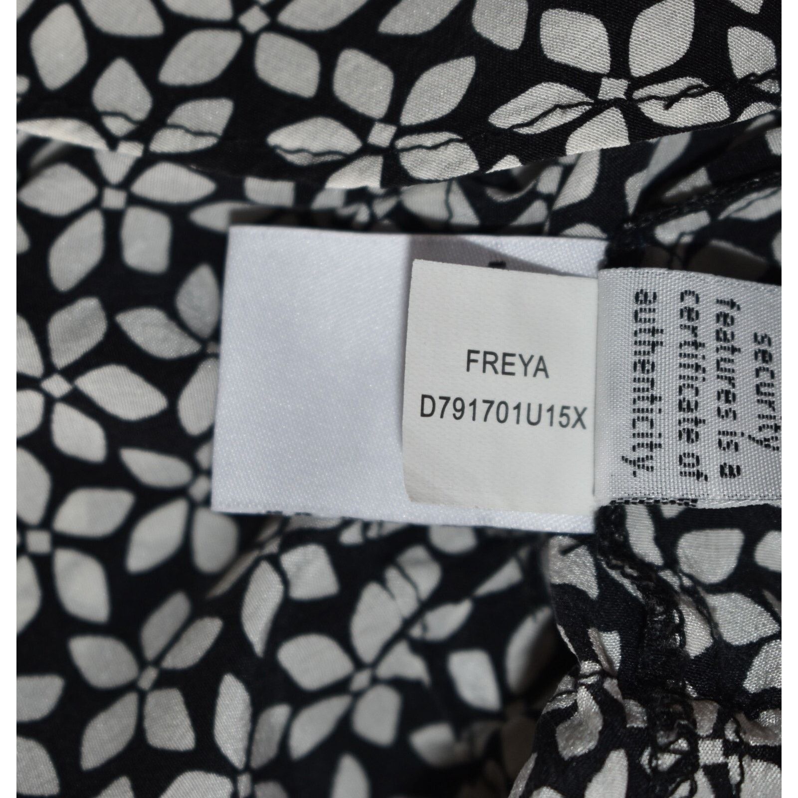 Diane von Furstenberg DIANE VON FURSTENBERG Freya Silk Floral Print Dress Size 0 Size XS / US 0-2 / IT 36-38 - 6 Thumbnail