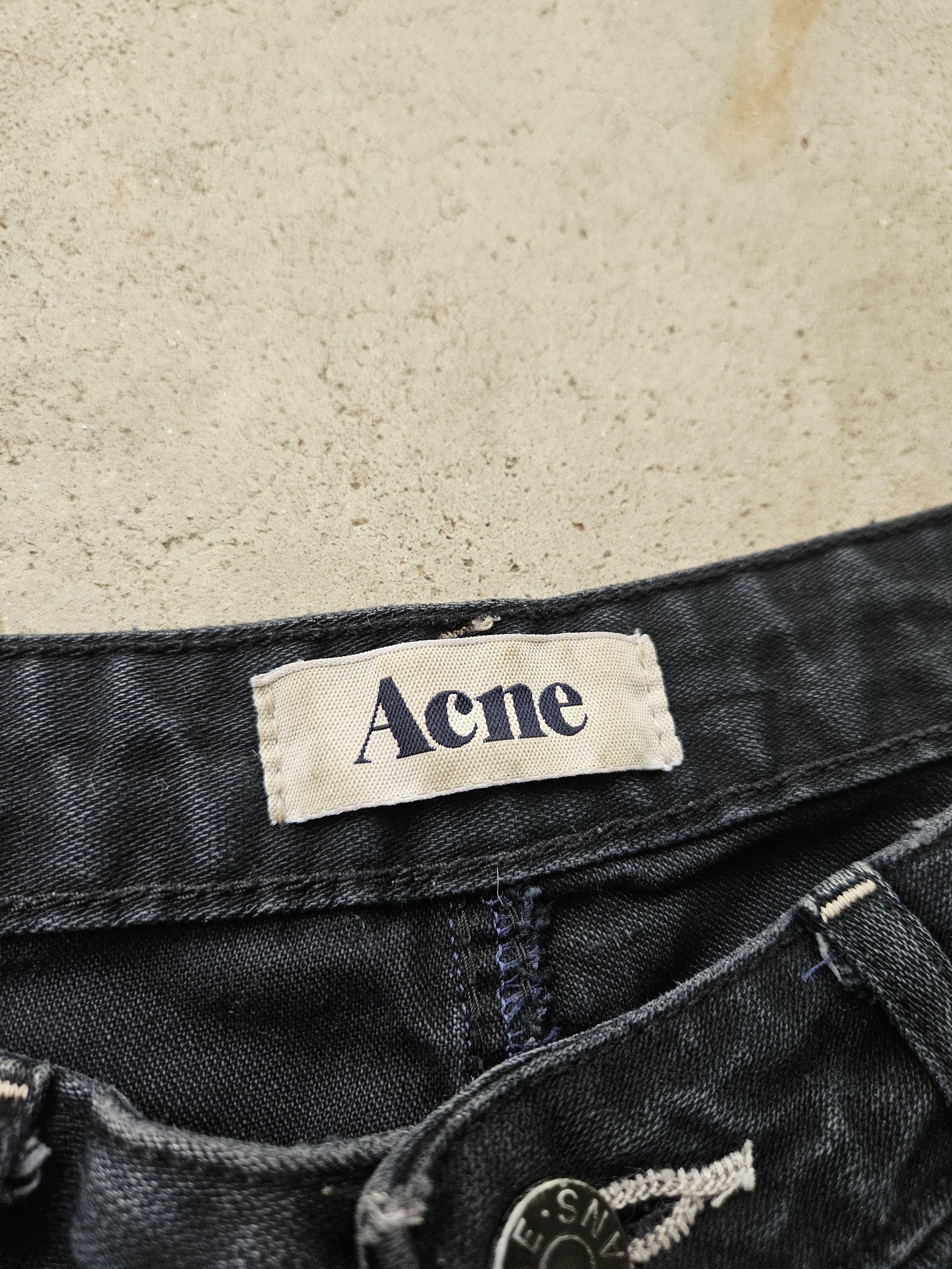 Acne Studios Hug Blackness Dark Blue Leather Patch Denim Jeans Size US 28 / EU 44 - 9 Thumbnail
