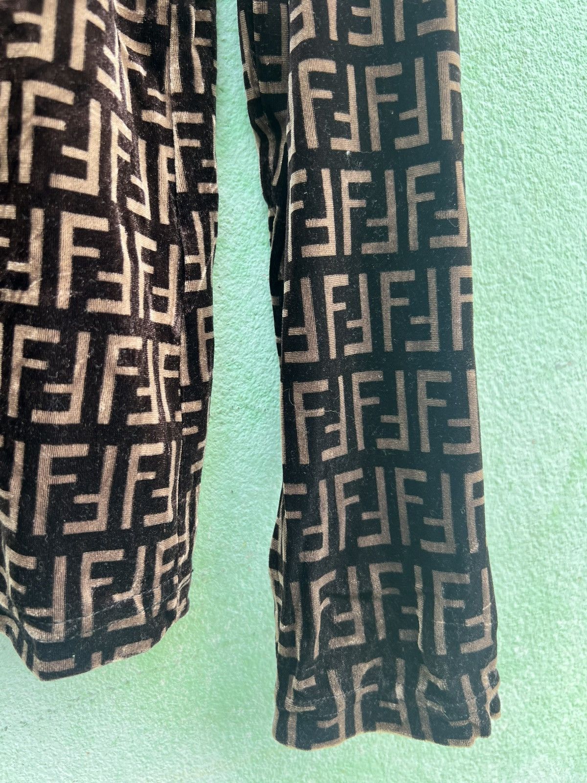 Fendi Fendi Jeans Roma Amor Zucca Monogram Mock Neck Long Sleeve Size M / US 6-8 / IT 42-44 - 14 Thumbnail