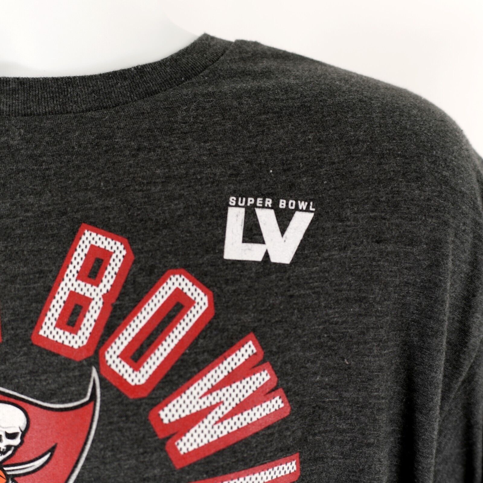 NFL NFL Optima Gray Buccaneers Super Bowl Champions LV XL T-Shir Size US XL / EU 56 / 4 - 6 Thumbnail