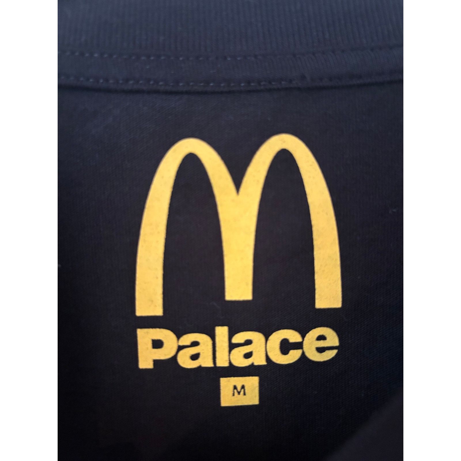 Palace Palace x McDonald's, 100% I've Never Had a Bad McDonalds Tee Size US M / EU 48-50 / 2 - 2 Thumbnail