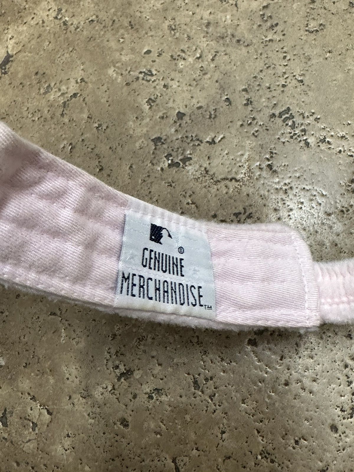 MLB × New Era MLB Los Angeles Dodgers New Era Pink Velvet Visor Hat Size ONE SIZE - 4 Thumbnail