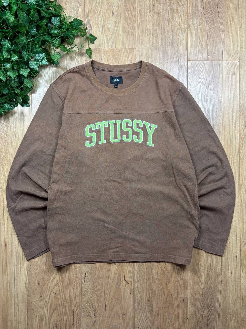 Stussy STUSSY SPELLOUT VINTAGE CREWNECK Y2K RARE Size US L / EU 52-54 / 3 - 1 Thumbnail