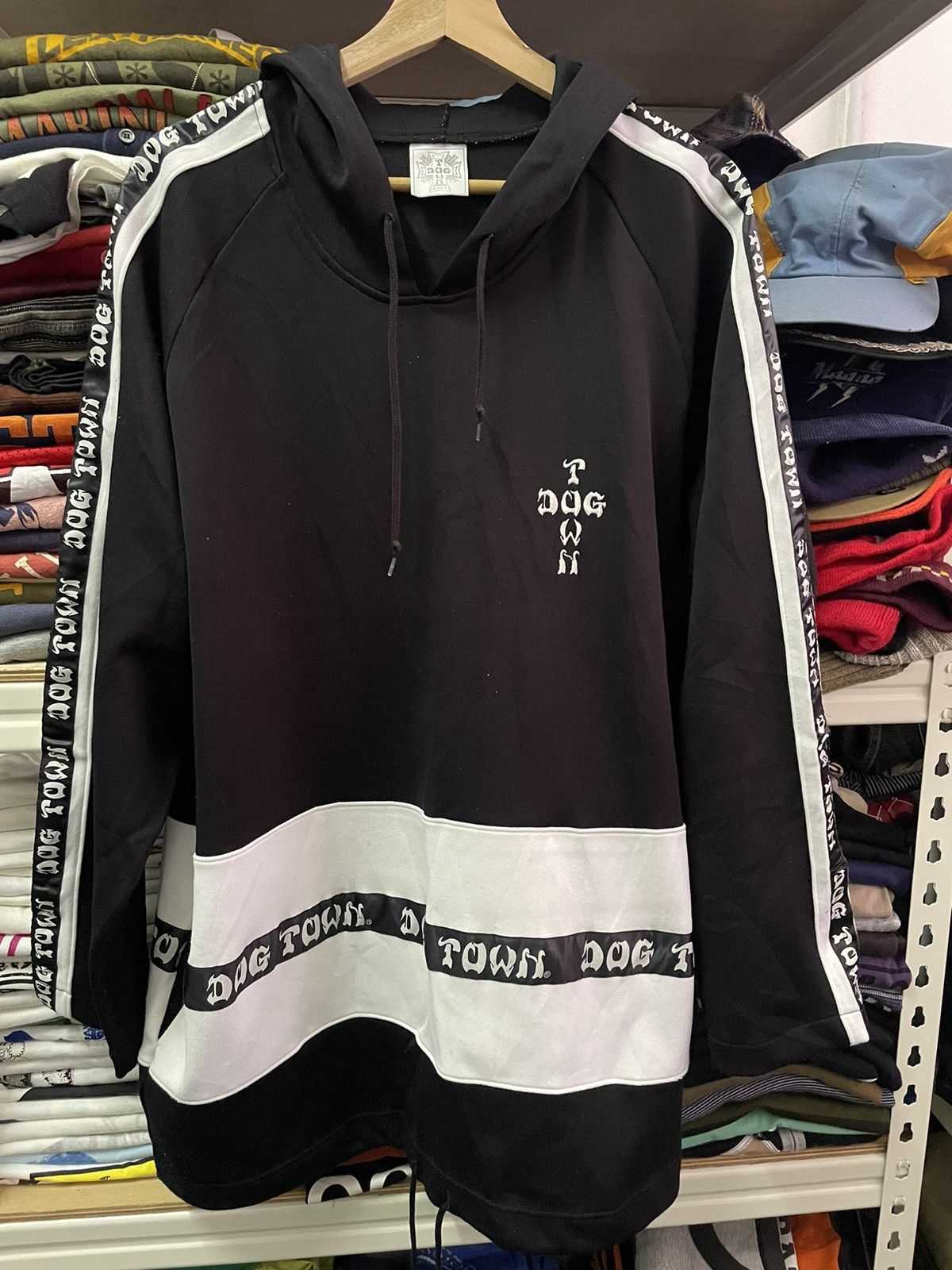 Japanese Brand Vintage Dogtown Hoodie Size US L / EU 52-54 / 3 - 2 Thumbnail