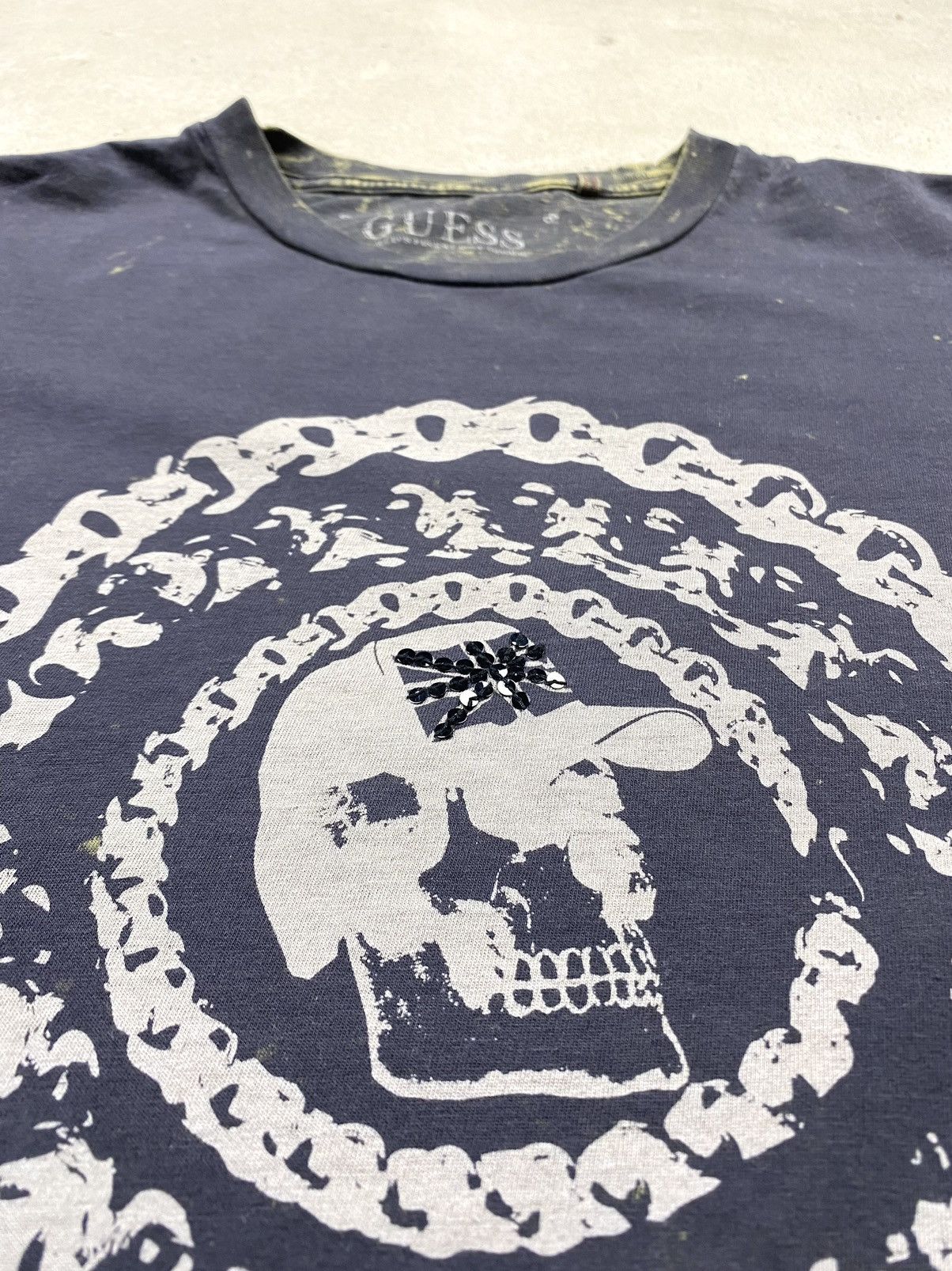 Guess Vintage Guess Scull Chain T Shirt Stonewash Y2K Hype Size US M / EU 48-50 / 2 - 6 Thumbnail
