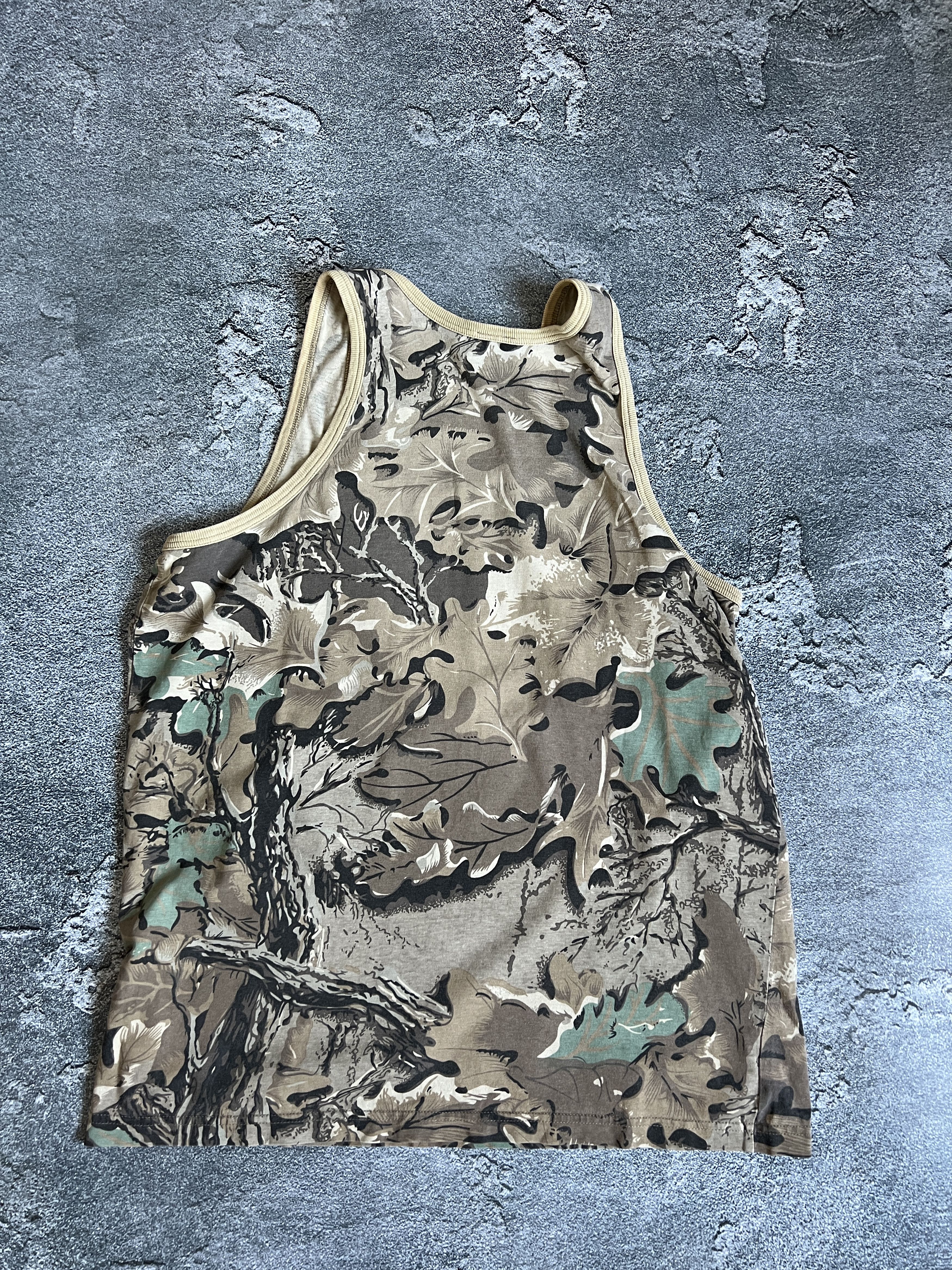 Vintage Vintage tank top camouflage y2k Size US L / EU 52-54 / 3 - 6 Thumbnail
