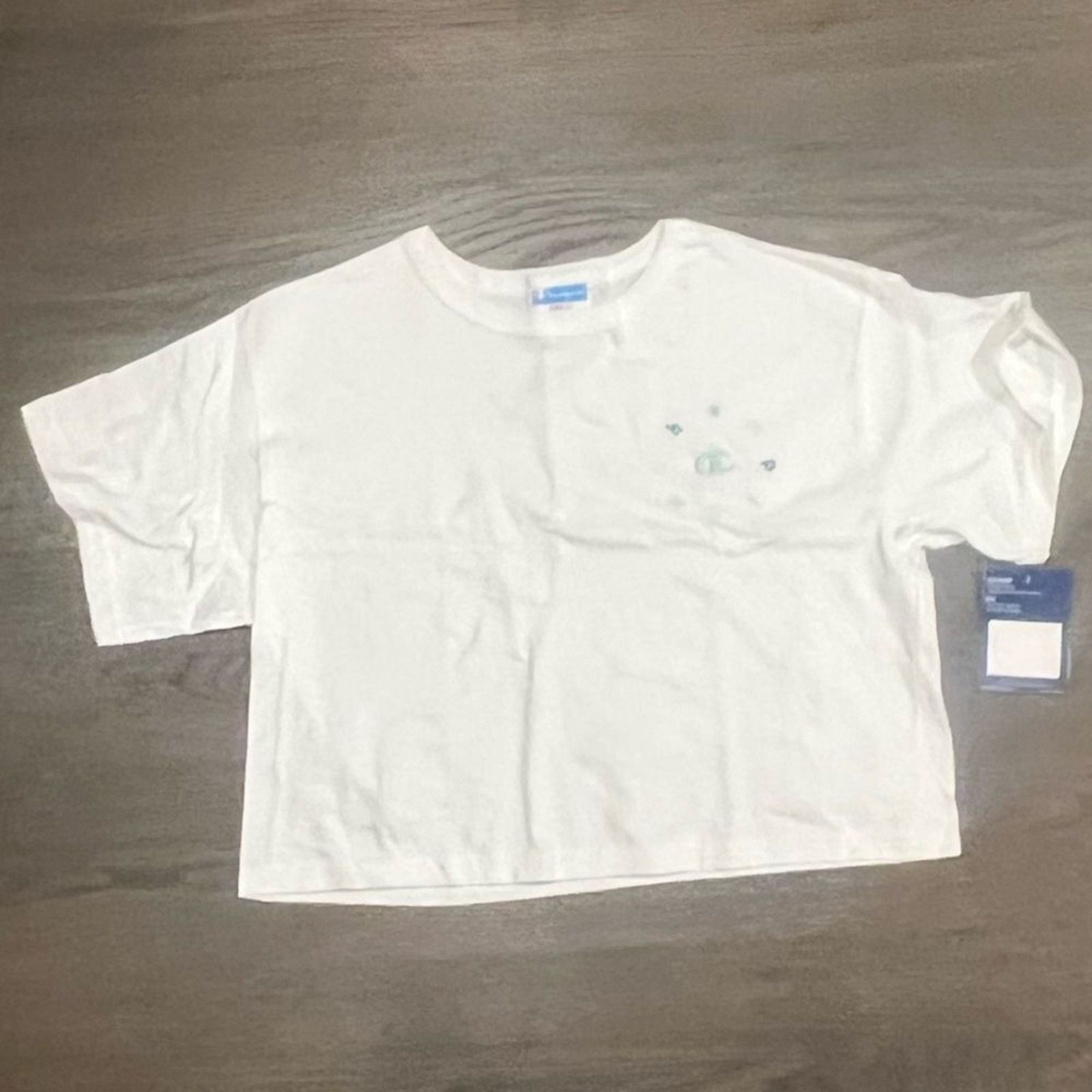 Champion NWT Champion White Graphic Crop Top - Size S Size S / US 4 / IT 40 - 1 Thumbnail