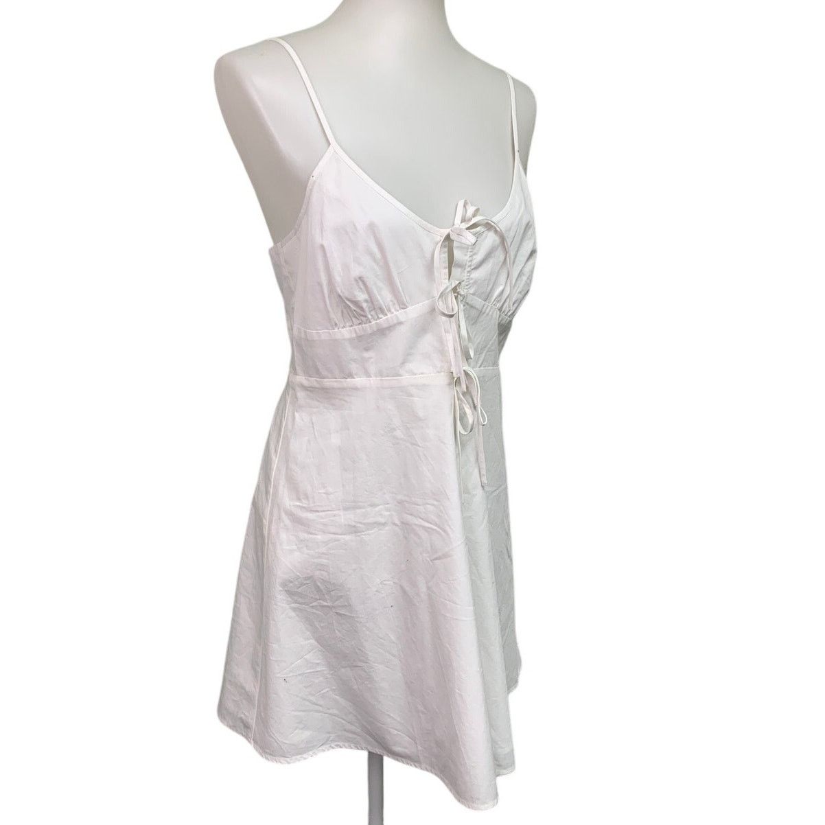 American Eagle Outfitters New American Eagle Womens Med White Adjustable Strap Dress Size M / US 6-8 / IT 42-44 - 1 Thumbnail