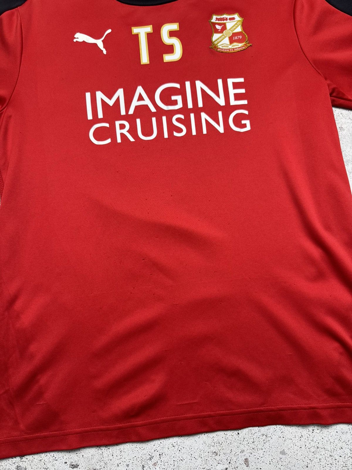 Puma #15 Swindon Town FC Jersey Football Soccer Shirt Red Puma Size US M / EU 48-50 / 2 - 5 Thumbnail