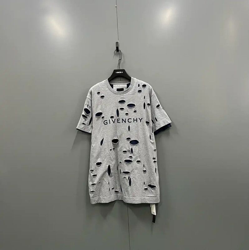 Givenchy Givenchy Summer Gray Cotton Logo T-Shirt 0089 Size US M / EU 48-50 / 2 - 1 Thumbnail