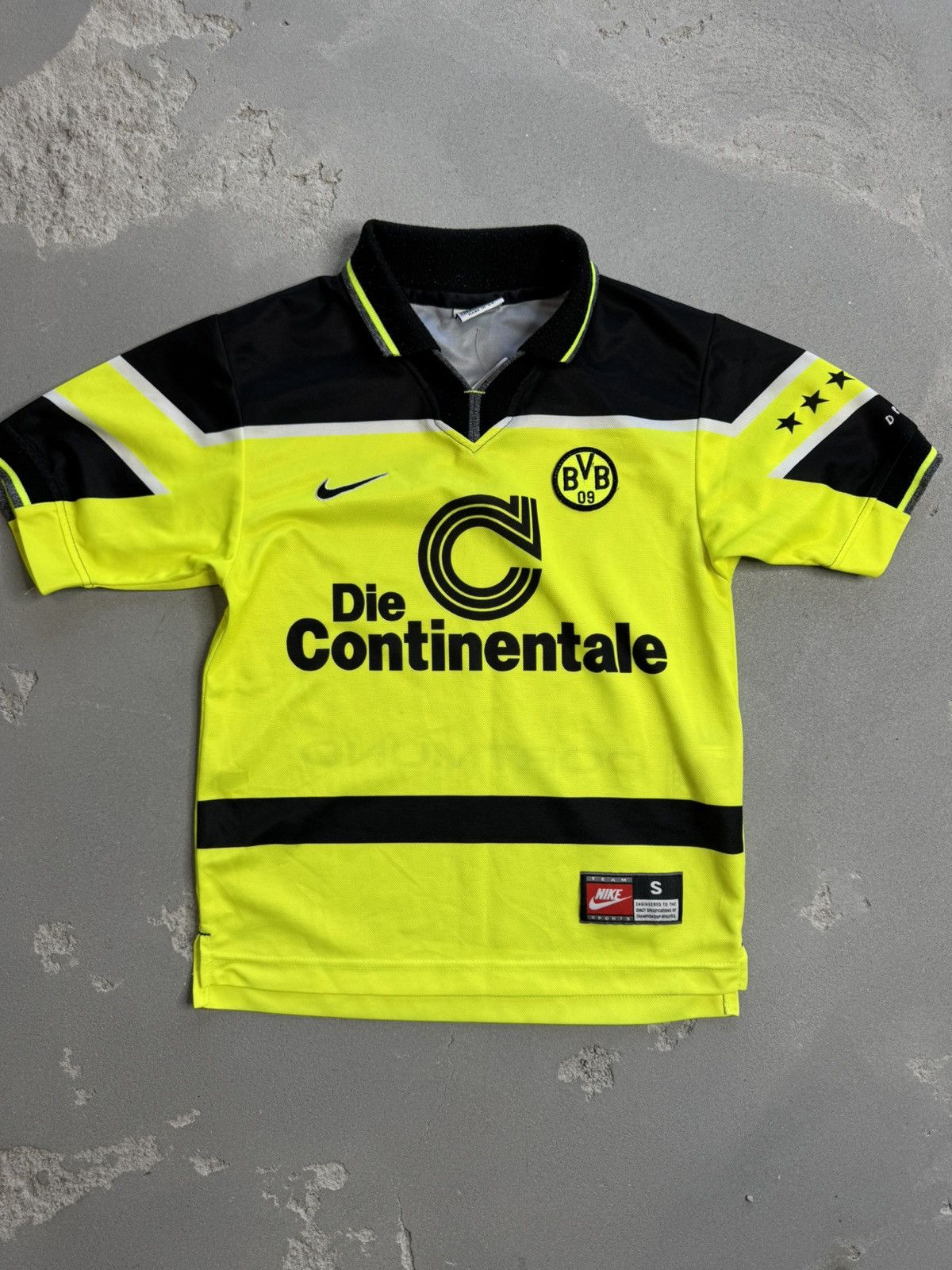 Nike Vintage 90s Nike BVB Borussia Dortmund Soccer jersey Size US XS / EU 42 / 0 - 1 Thumbnail