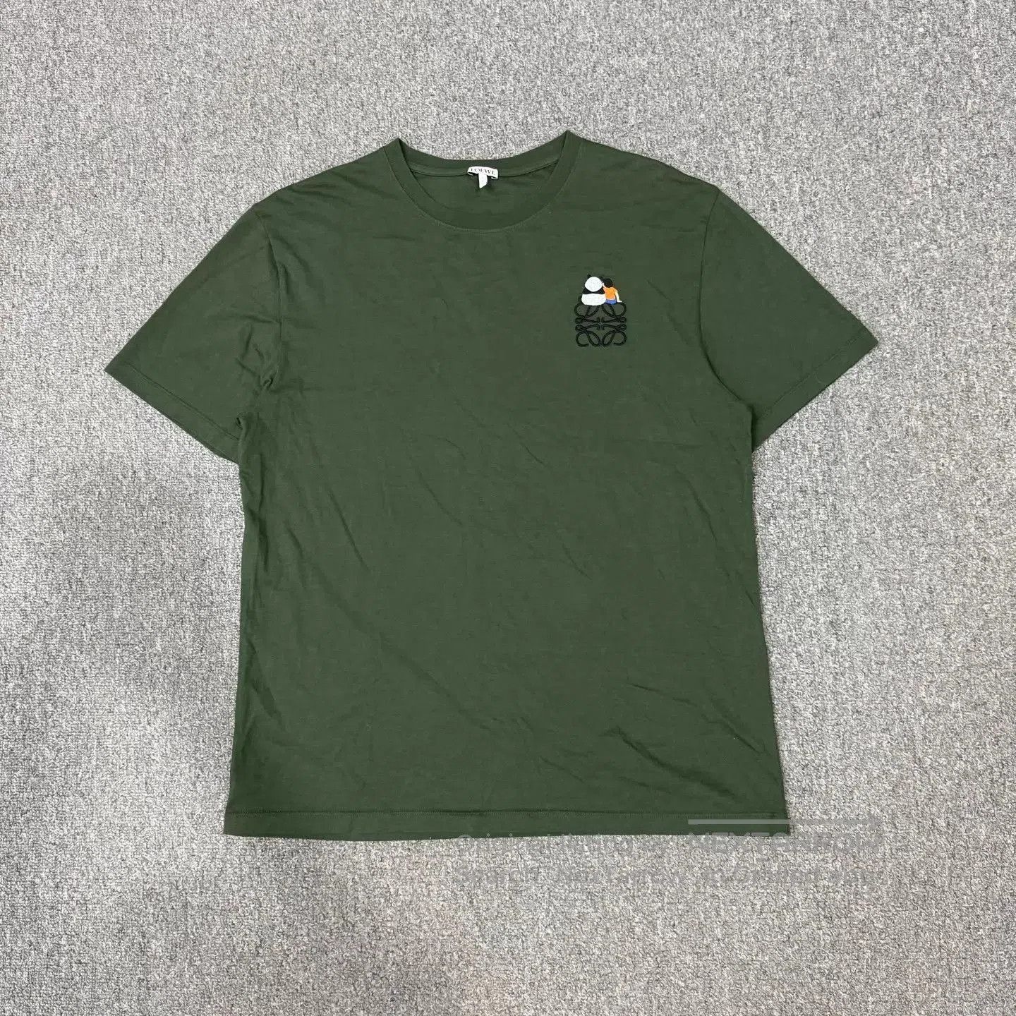 Loewe Green Short. Size US M / EU 48-50 / 2 - 1 Thumbnail