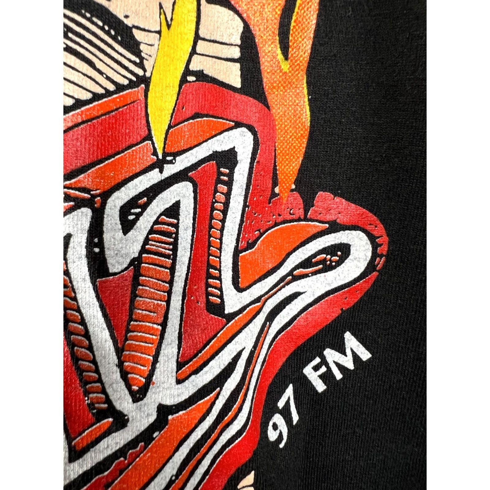 Fruit Of The Loom VINTAGE WAMZ 97.5 FM “HOT COUNTRY LEADER” T-SHIRT L USA MADE Flame Graphic FOTL USA Black Men T-Shirt Size US L / EU 52-54 / 3 - 5 Thumbnail