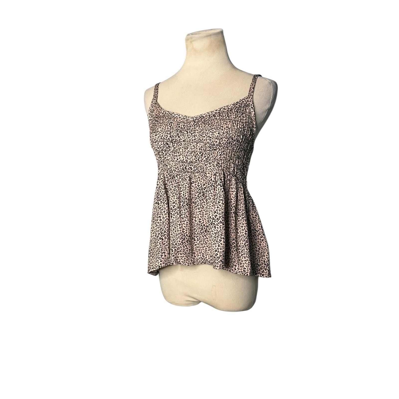 Urban Outfitters Urban Romantics animal print smocked cami top size Medium Size M / US 6-8 / IT 42-44 - 6 Thumbnail