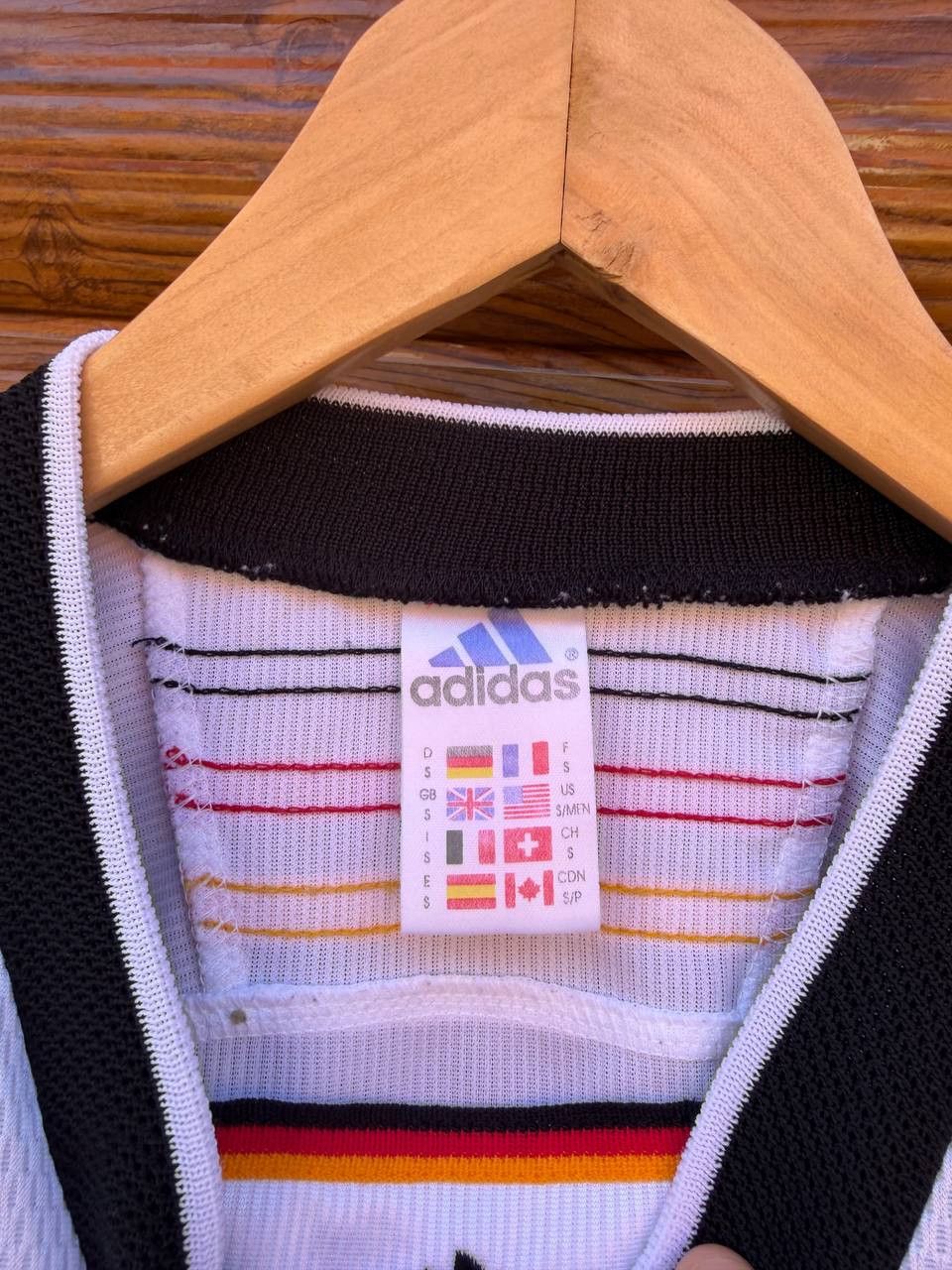 Adidas Vintage Adidas Germany 1998/2000 Soccer Jersey Size S Size US S / EU 44-46 / 1 - 6 Thumbnail