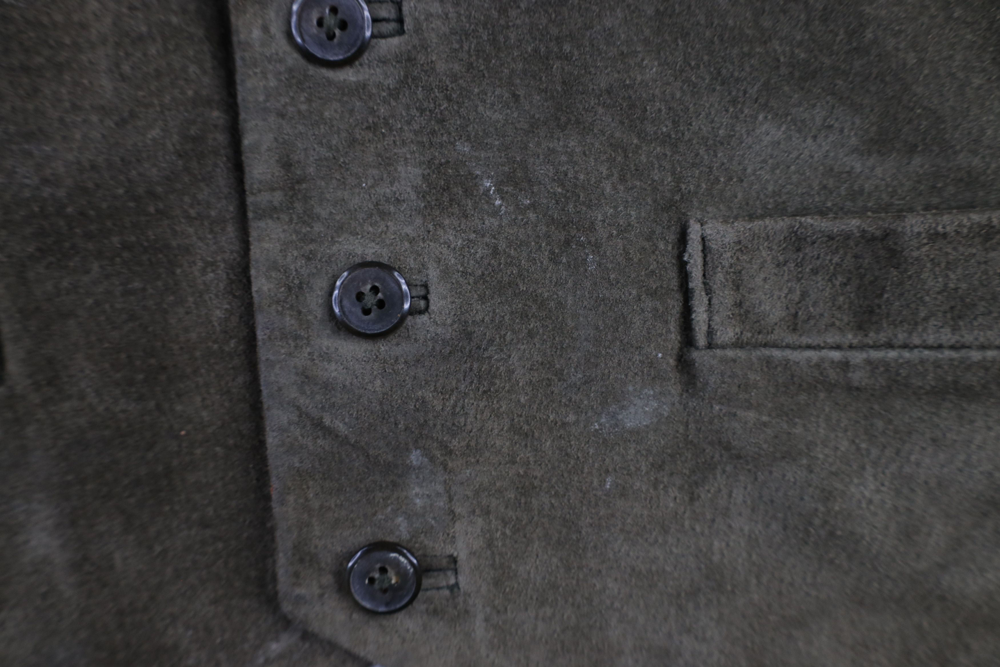 Vintage Vintage 90s Streetwear Suede Leather Buckle Back Vest Green Size US XL / EU 56 / 4 - 6 Thumbnail