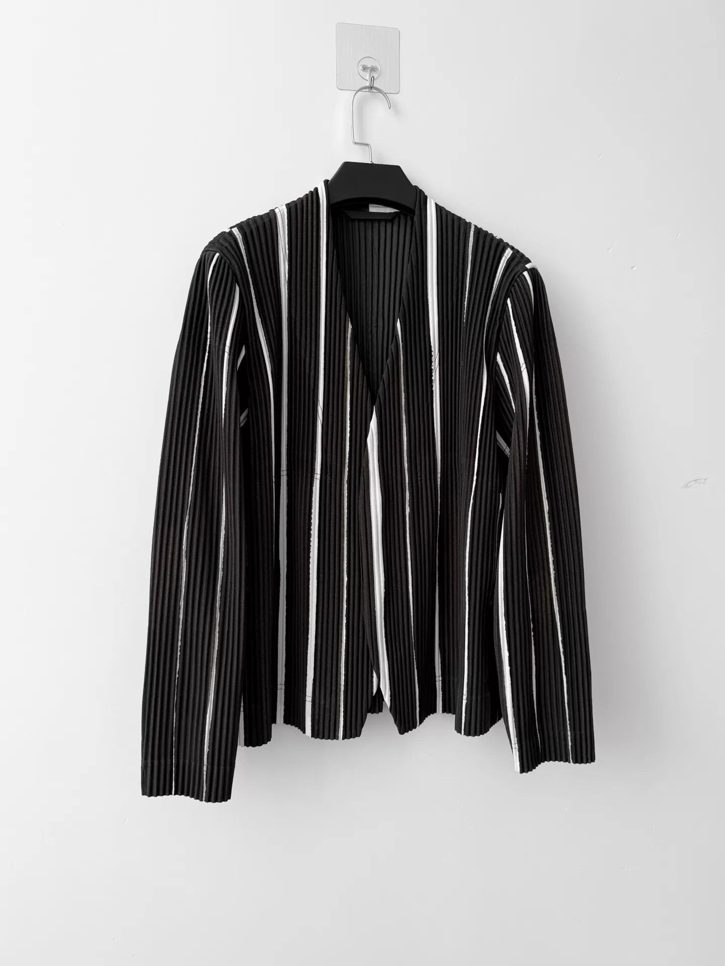 Homme Plisse Issey Miyake HOMME PLISSÉ ISSEY MIYAKE Men's Striped Distressed Jacket 2 Size US M / EU 48-50 / 2 - 3 Thumbnail