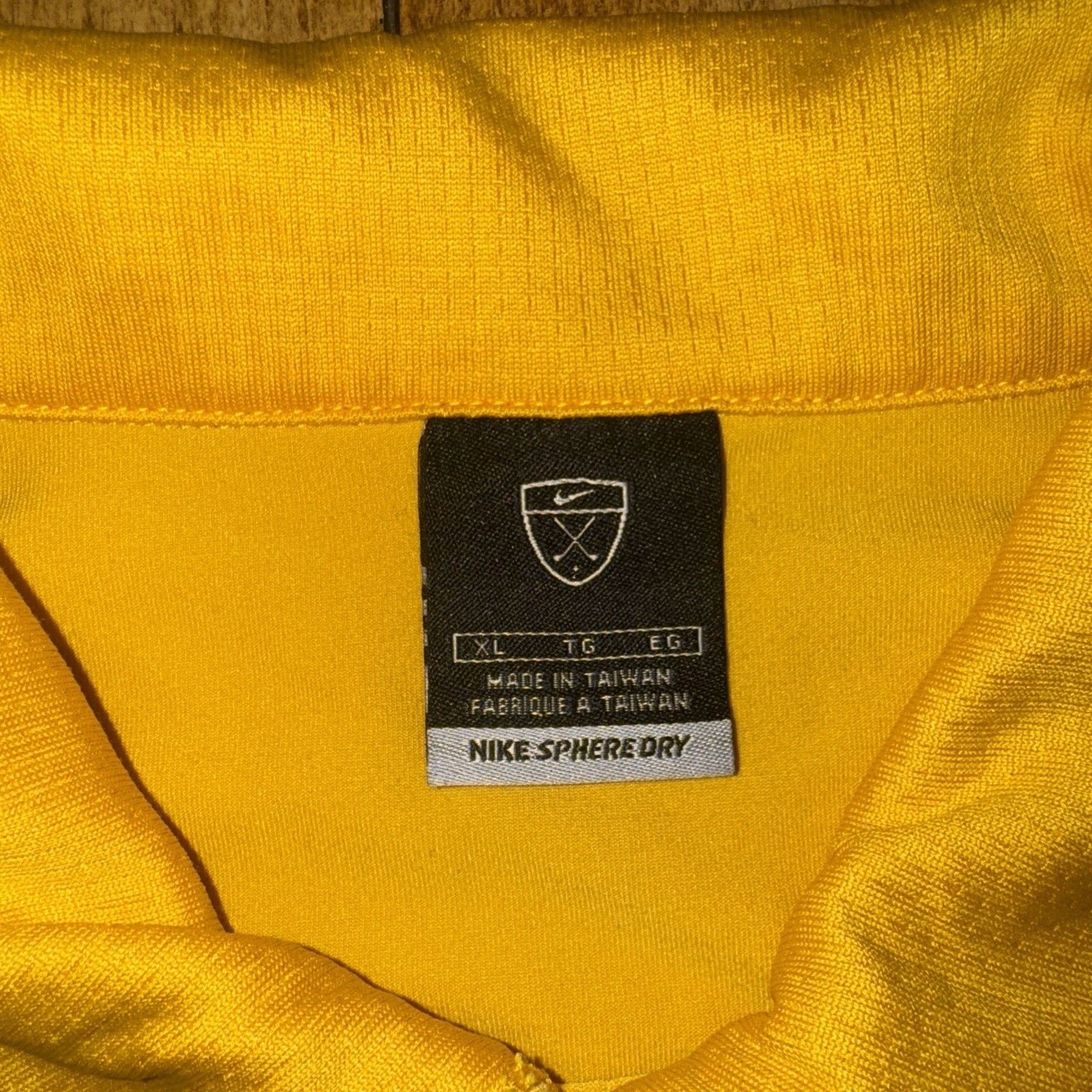 Nike Nike Sphere Dry Golf Polo Shirt XL Yellow Dri-Fit 23x30 Size US XL / EU 56 / 4 - 4 Thumbnail