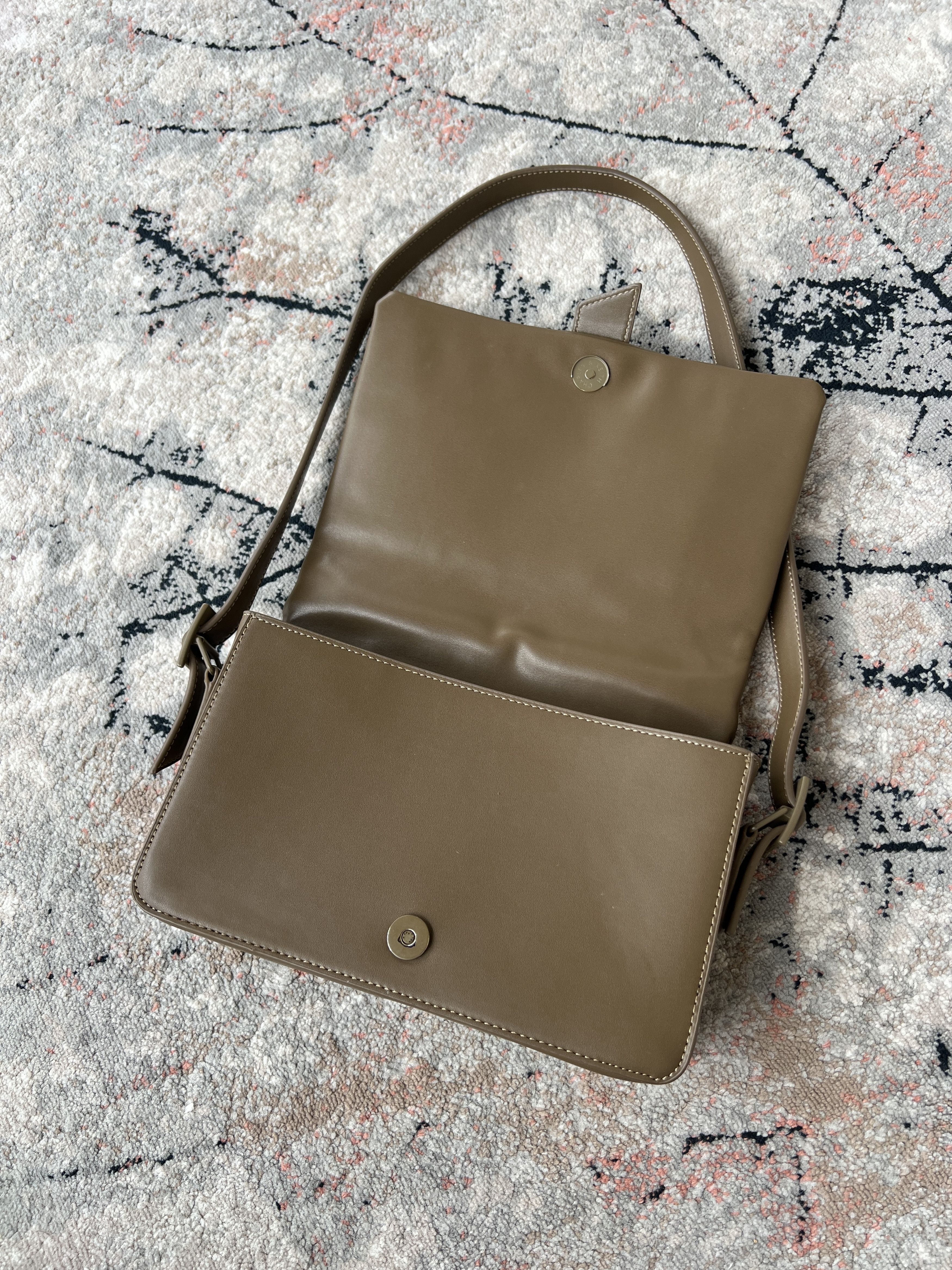 Other Charles & Keith Bag Size ONE SIZE - 5 Thumbnail