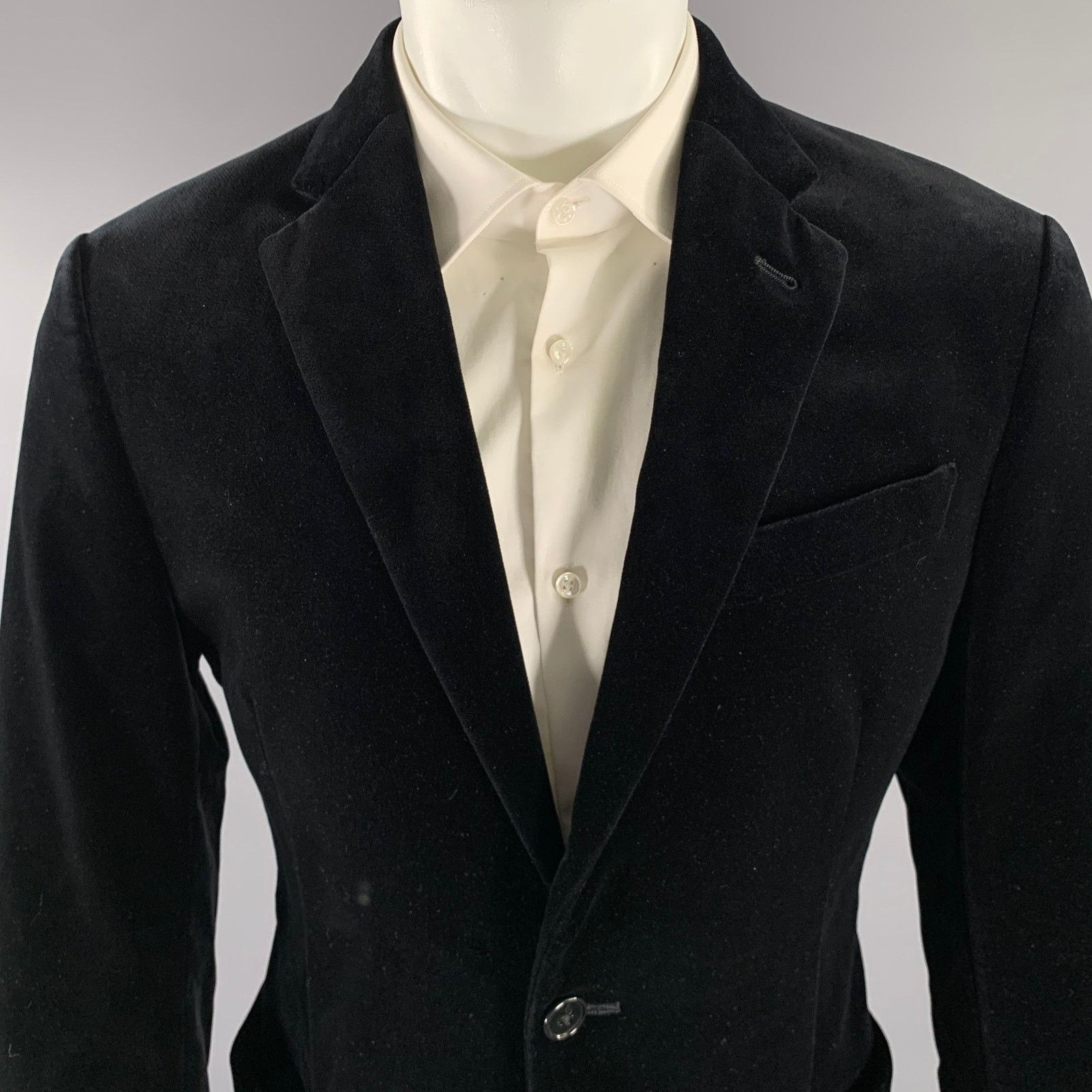 Armani Collezioni ARMANI COLLEZIONI Size 40 Black Velvet Sport Coat Size 40R - 2 Thumbnail