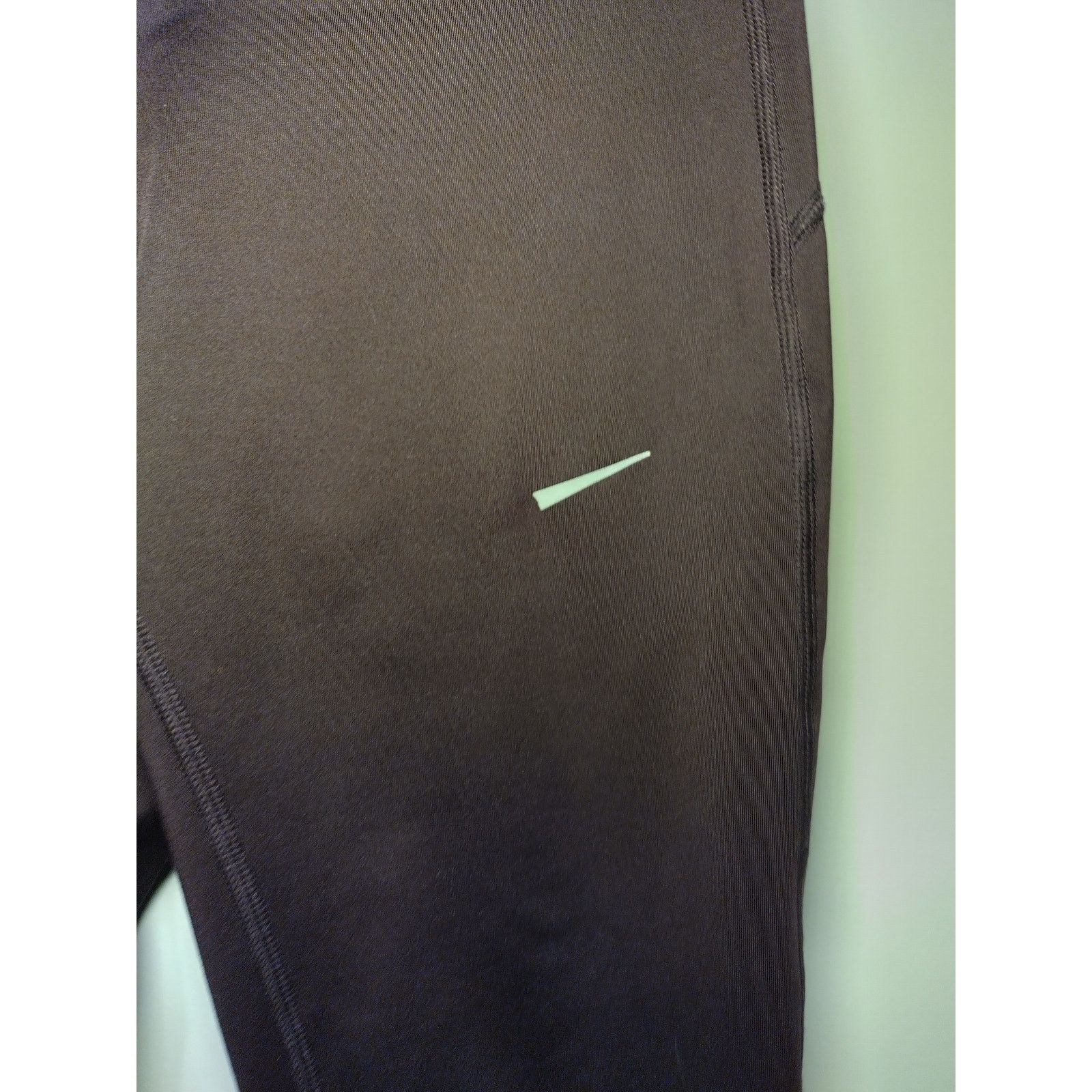 Nike Nike Women Pull On Leggings Swoosh Logo Elastic Waist Brown Size 27" / US 4 / IT 40 - 6 Thumbnail