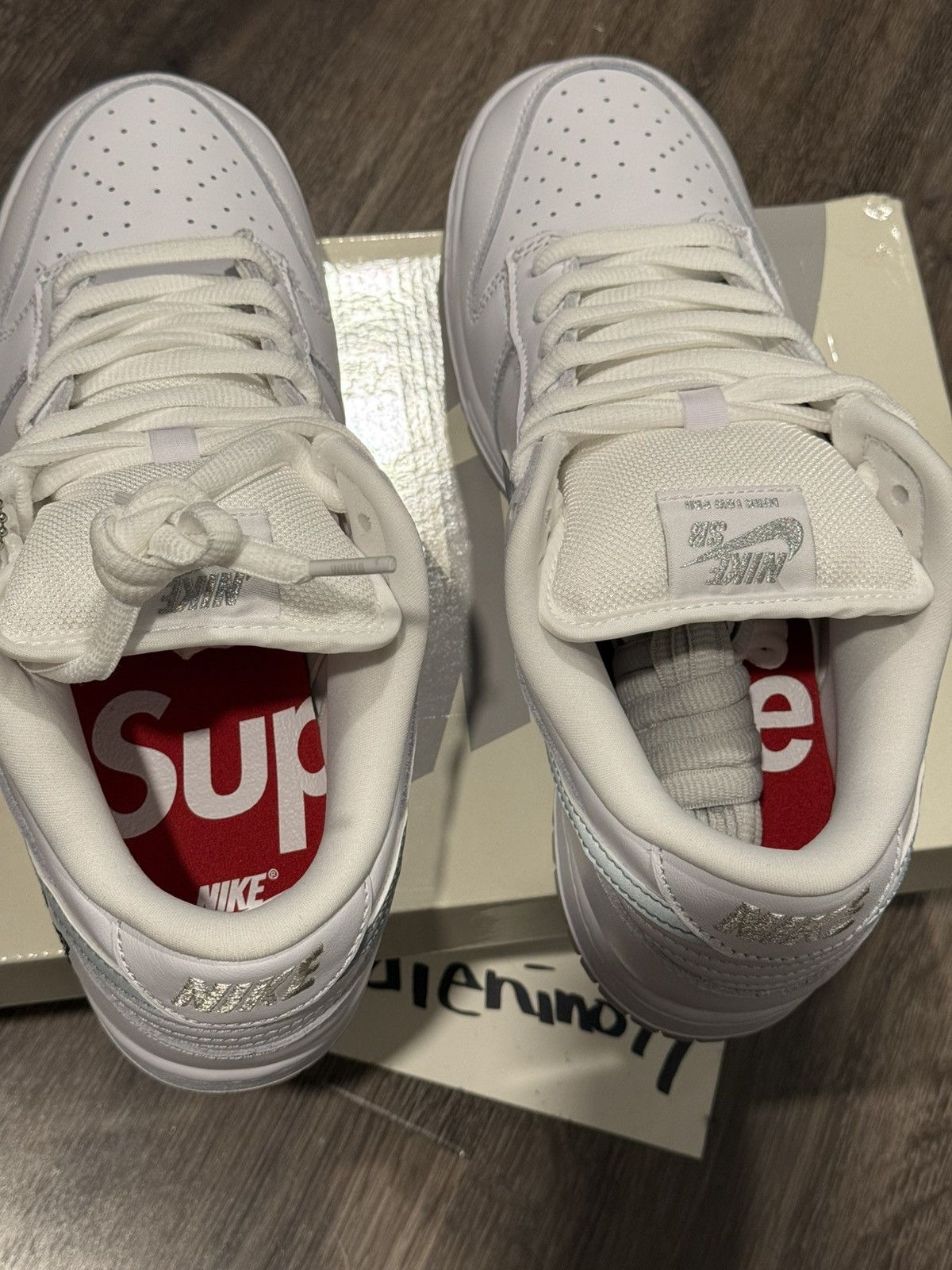 Nike × Supreme Nike SB Dunk Low Supreme 94 Size US 8.5 / EU 41-42 - 10 Thumbnail
