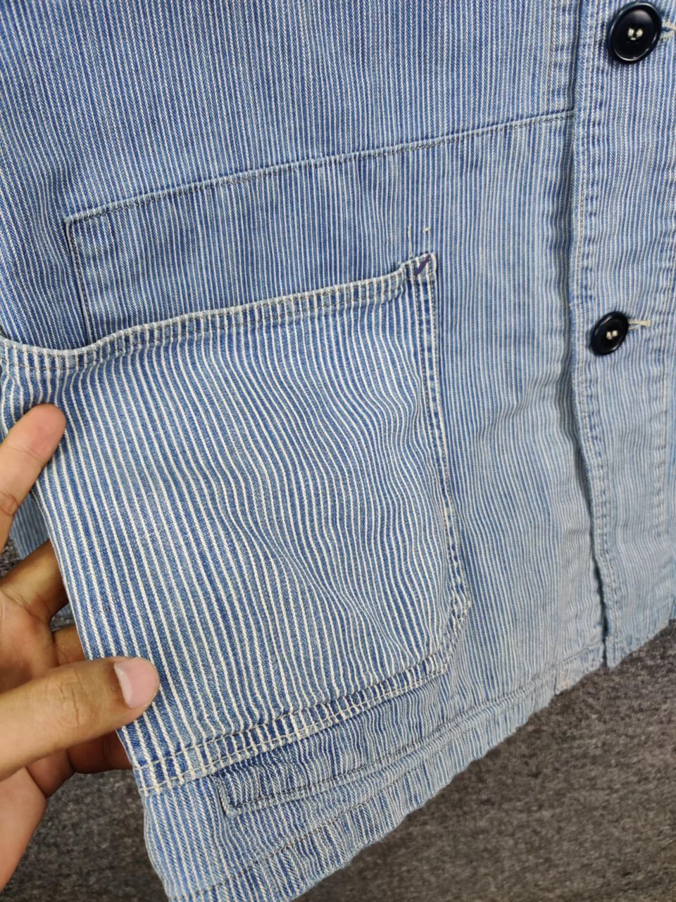 Blue Blue Japan Vintage 90s Blue Blue Japan Indigo Stripe Chore Jacket Size US L / EU 52-54 / 3 - 11 Thumbnail