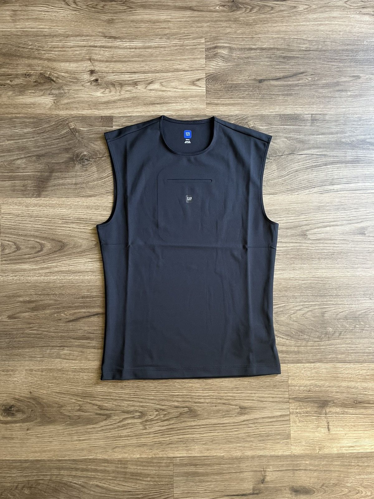 Balenciaga × Gap × Kanye West YGEBB Yeezy Gap Sleeveless Second Skin Black Size Small Size US S / EU 44-46 / 1 - 1 Thumbnail
