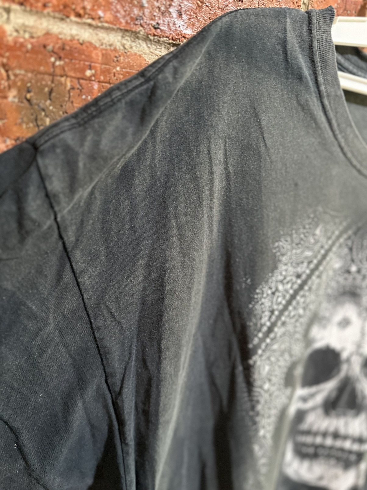 Japanese Brand Thrashed Vintage Bandanna Skull Head Faded Tee Size US XXL / EU 58 / 5 - 7 Thumbnail