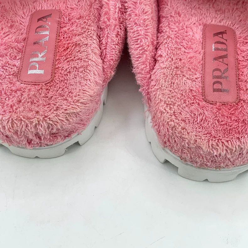Prada Prada Pink triangle cross-plush casual flat slippers Size US 7 / IT 37 - 9 Thumbnail