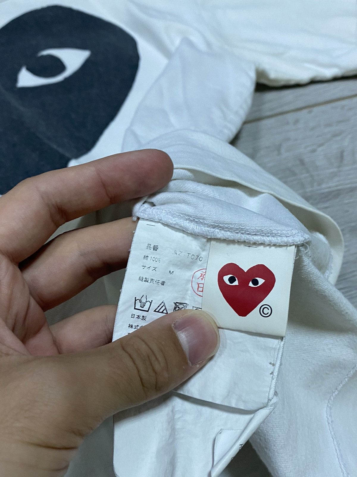 Comme des Garcons PLAY PLAY Comme des garçons vintage big heart t-shirt Size US M / EU 48-50 / 2 - 9 Thumbnail