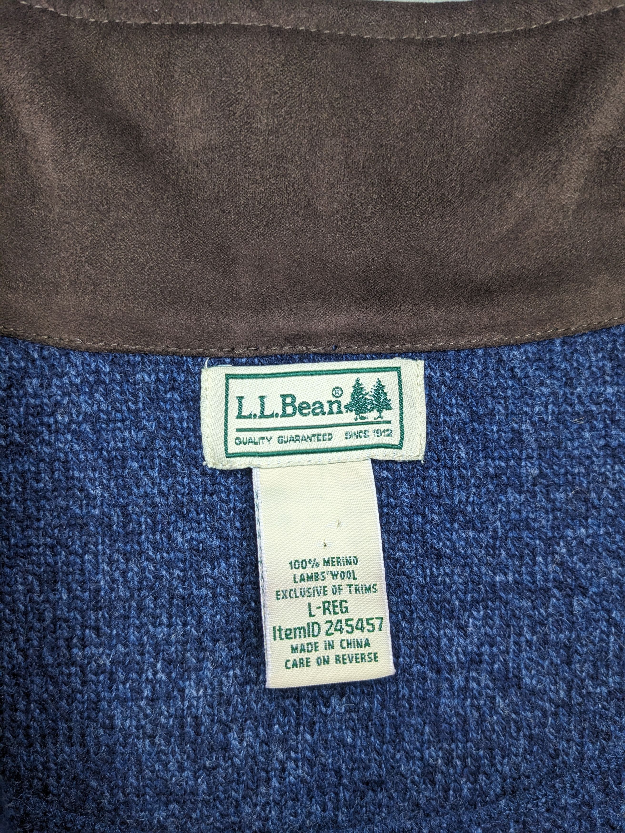 L.L. Bean LL Bean Waterfowl Vest Large Navy Blue Merino Lambswool Size US L / EU 52-54 / 3 - 7 Thumbnail