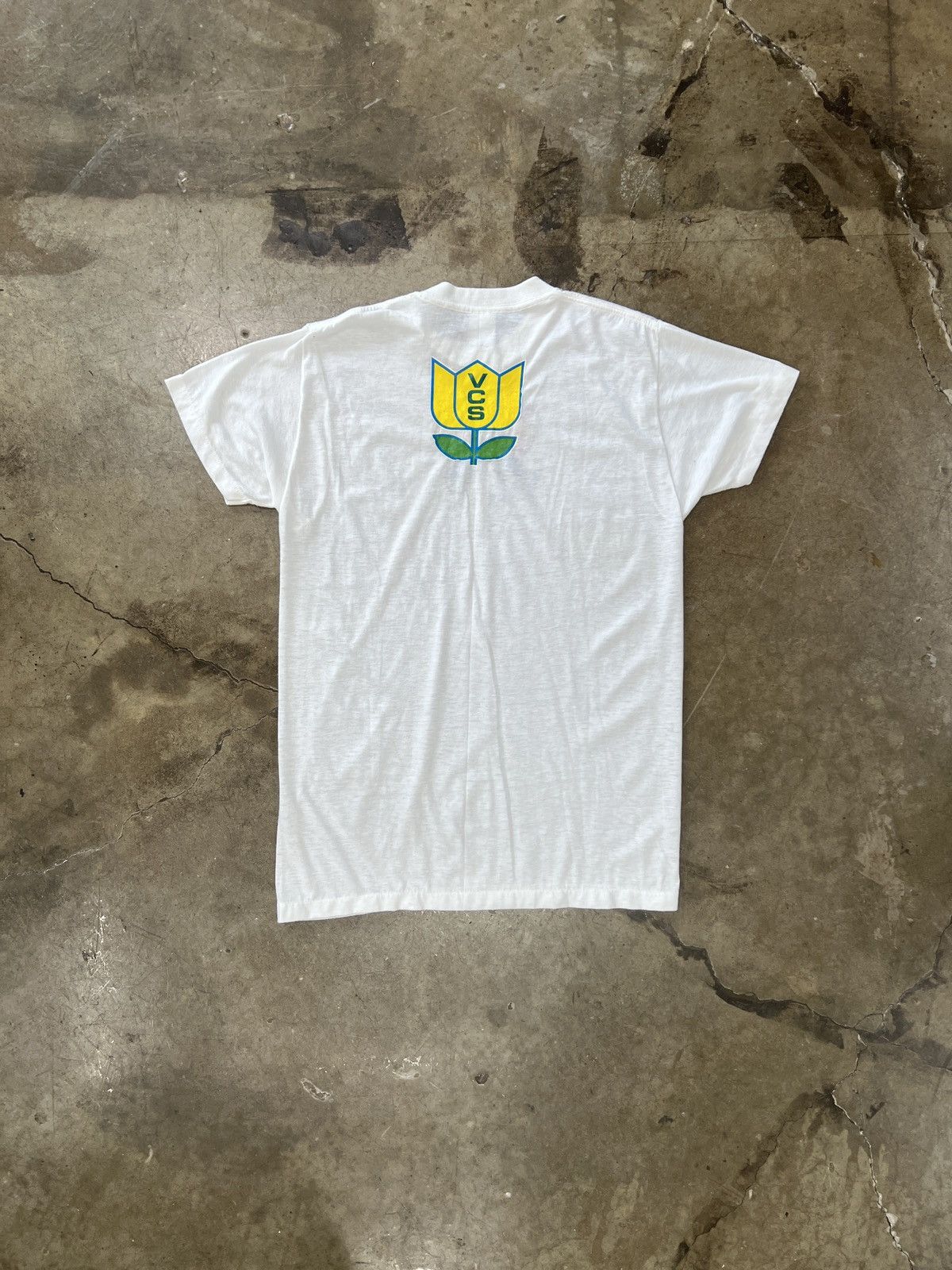 Vintage Vintage Butterfly Jesus Lives Religious Tee Large Size US L / EU 52-54 / 3 - 4 Thumbnail