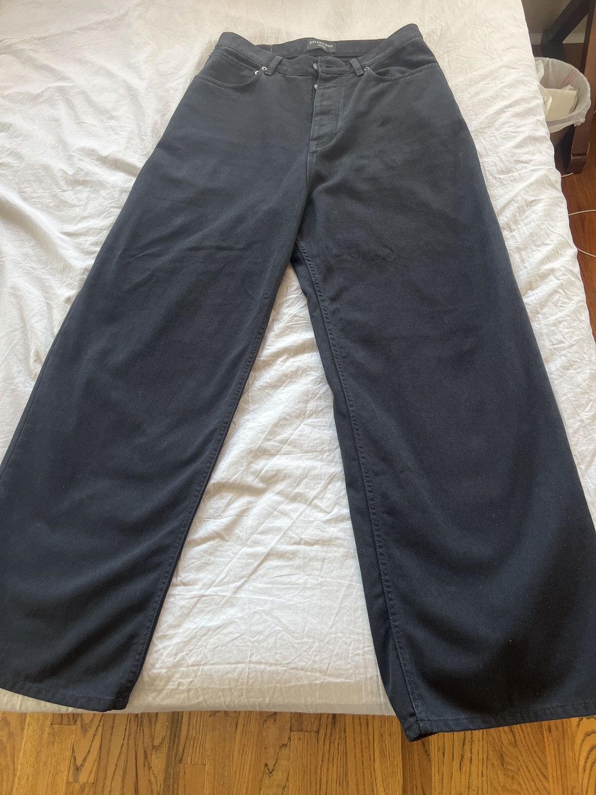 Balenciaga BALENCIAGA Loose-Cut Denim Jeans Black Size US 30 / EU 46 - 1 Thumbnail