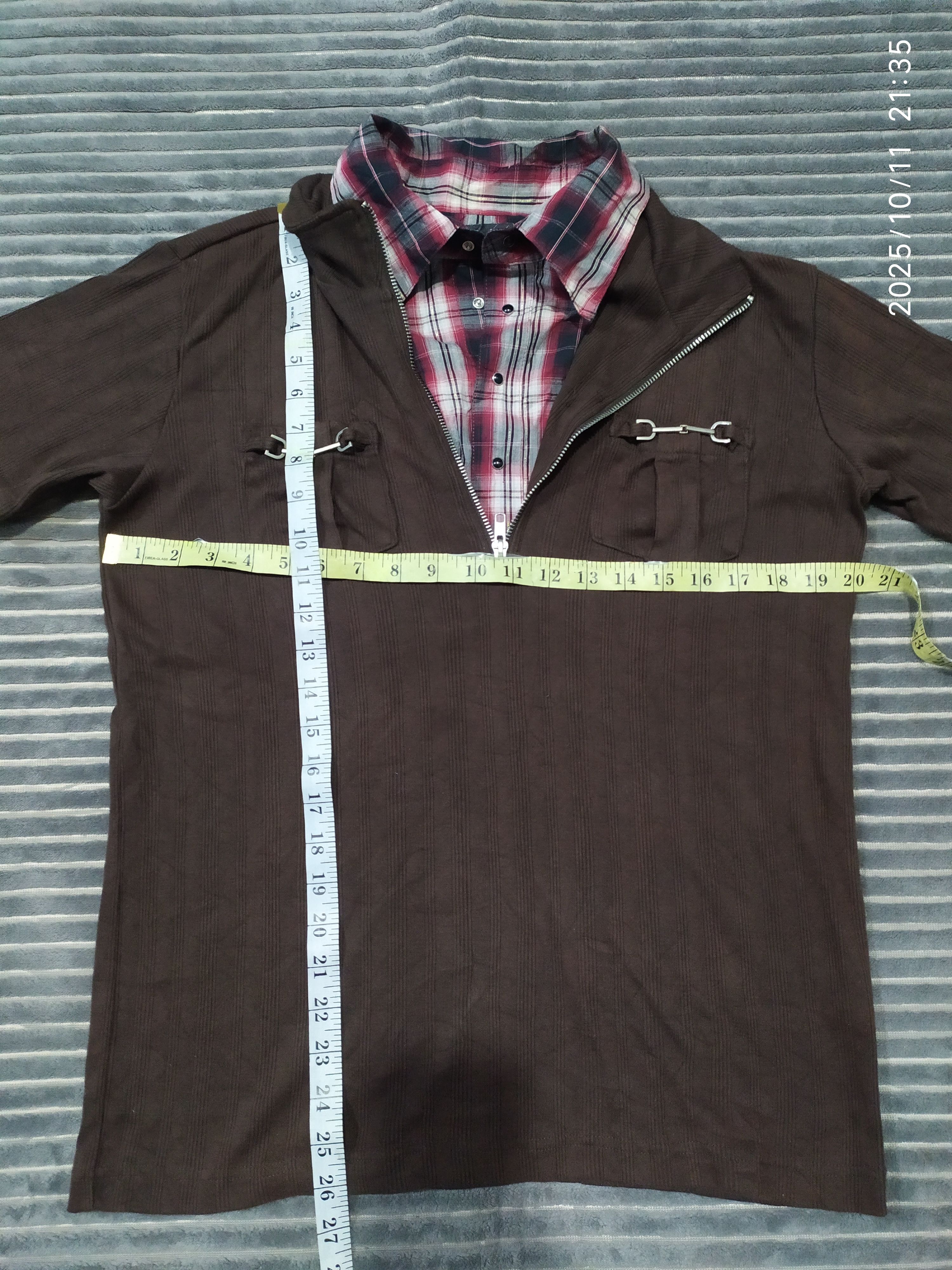 Beauty Beast vintage Y2k Japanese Oval Dice Double Layer Shirt Size US L / EU 52-54 / 3 - 7 Thumbnail