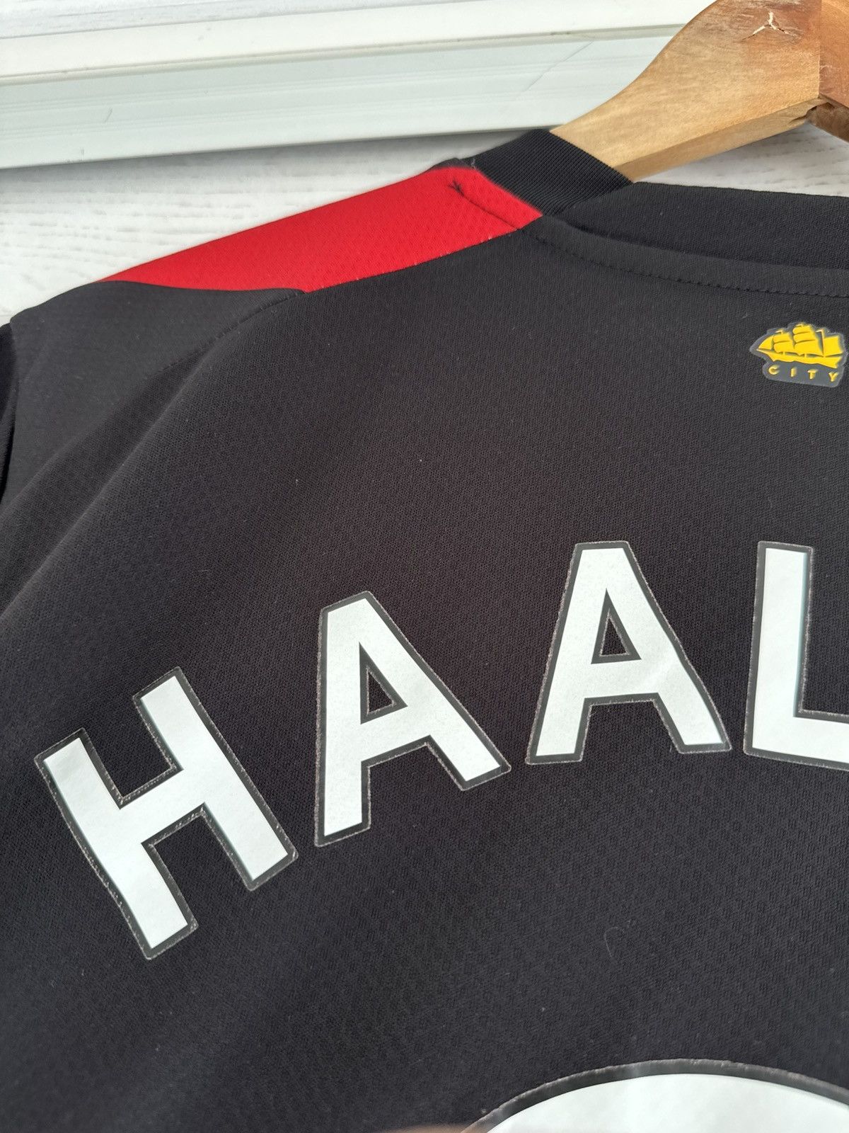 Puma Haaland #9 Manchester City 2022-2023 Away Soccer Jersey Kit Size US M / EU 48-50 / 2 - 12 Thumbnail
