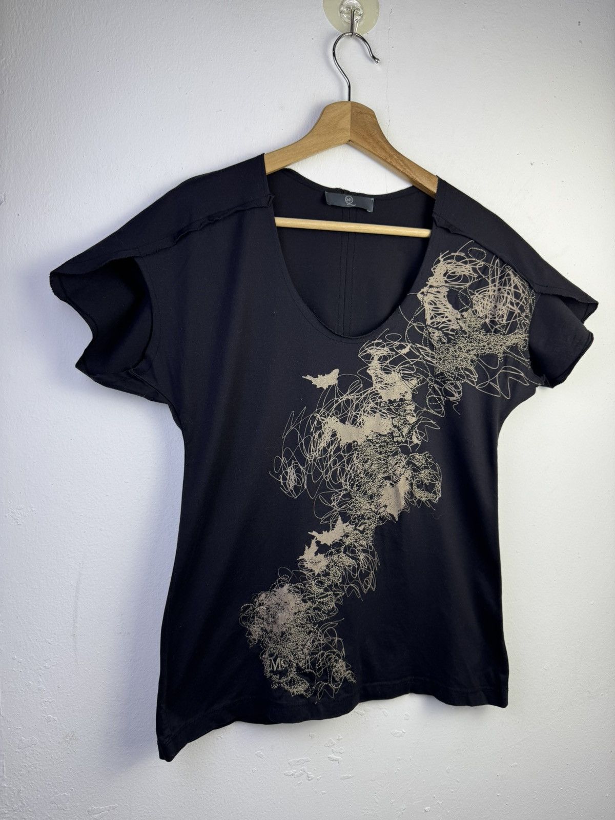 Alexander McQueen Alexander McQueen abstract embroidery Tshirt Size XS / US 0-2 / IT 36-38 - 2 Thumbnail